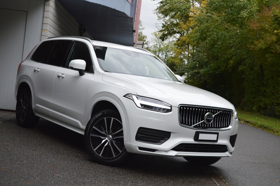 VOLVO XC90 B5 Diesel 7 Plätze Mild Hybrid AWD Momentum Geartronic