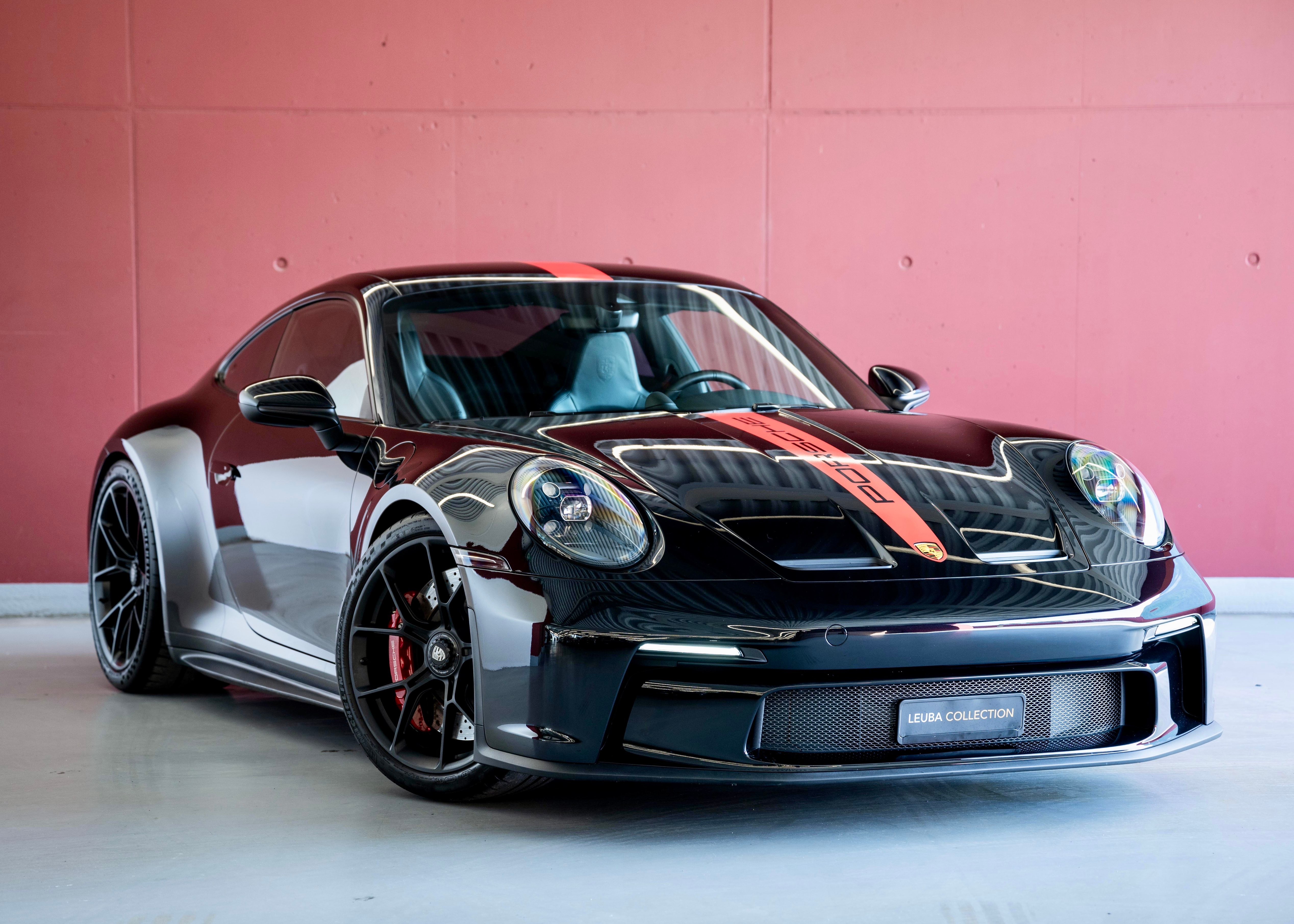 PORSCHE 911 GT3 Touring