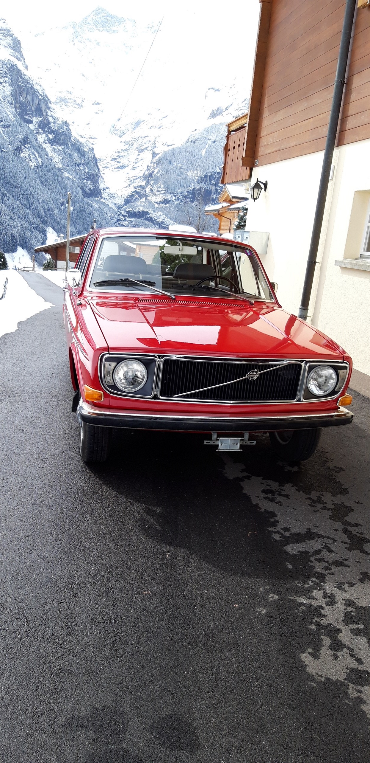 VOLVO 144 De Luxe