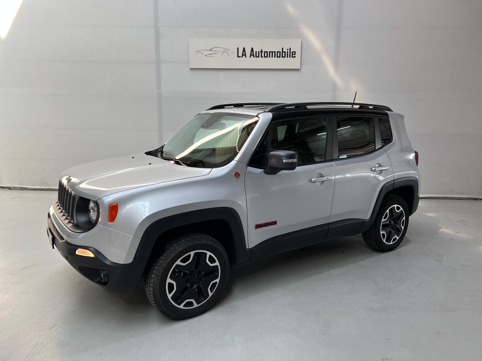 JEEP Renegade 2.0 CRD Trailhawk AWD + Low Range 9ATX