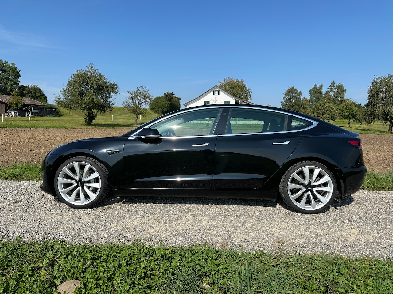 TESLA Model 3 Long Range Dual Motor AWD