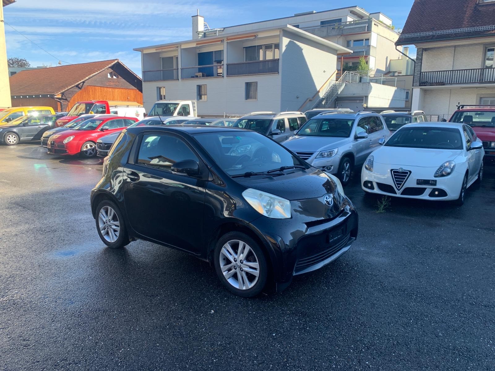 TOYOTA iQ 1.0 VVT-i