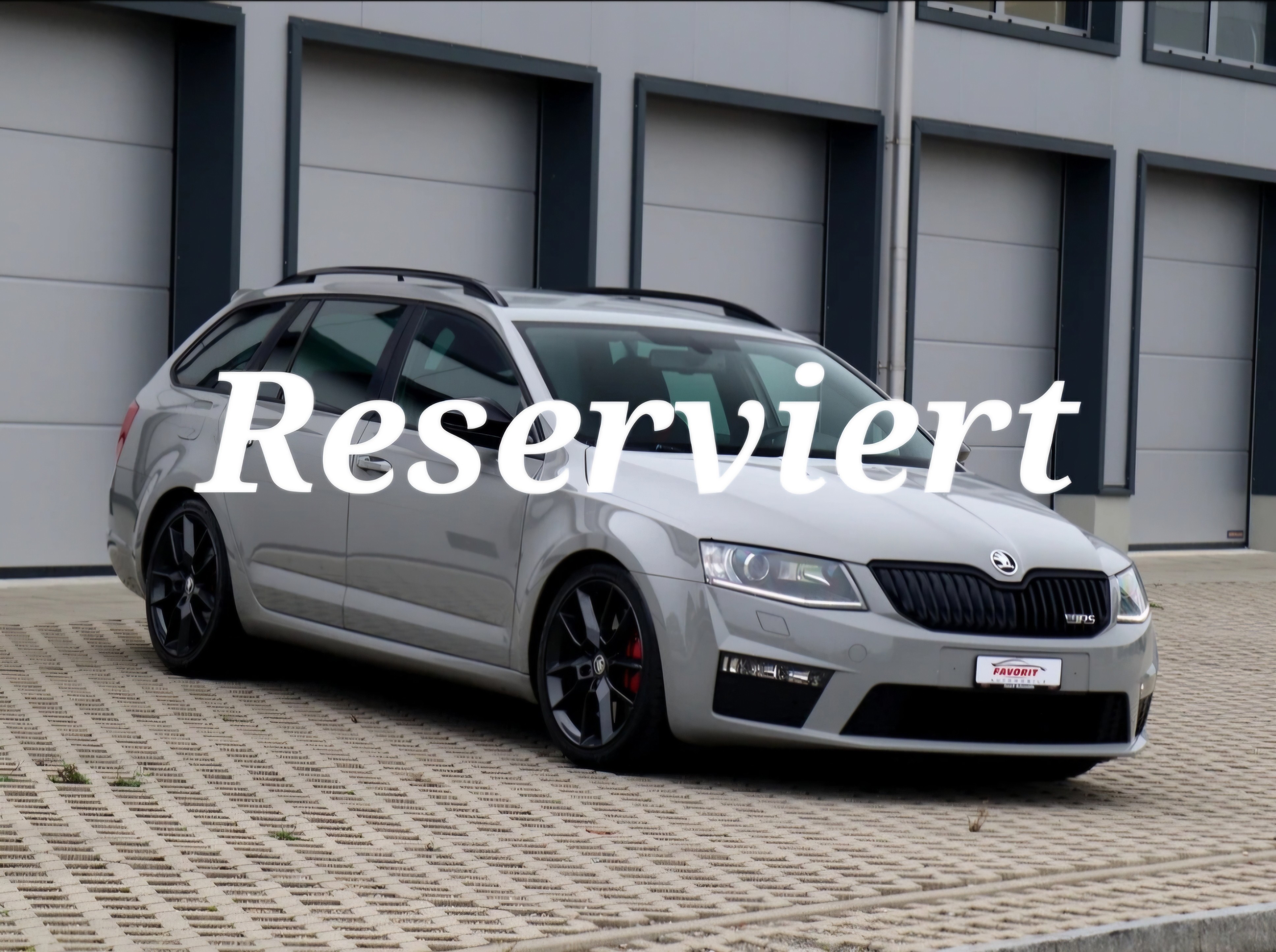 SKODA Octavia Combi 2.0 TSI RS (CH)