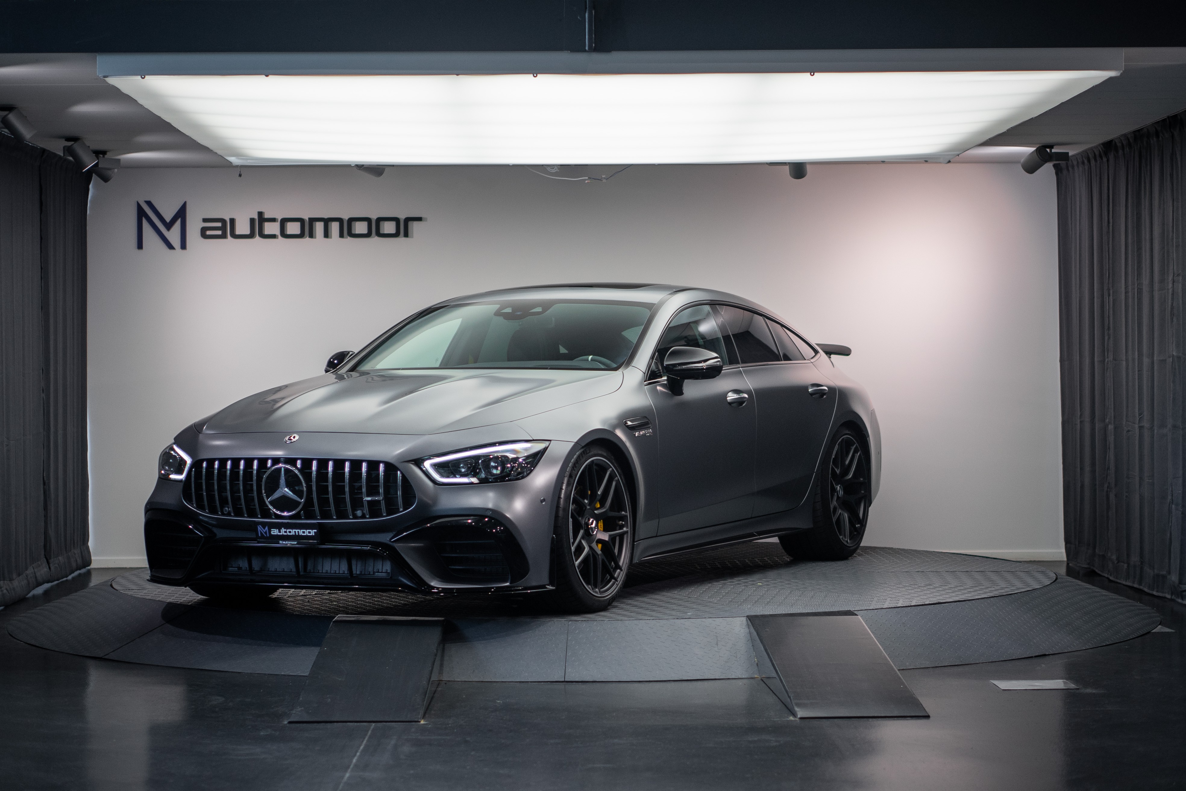 MERCEDES-BENZ AMG GT 4 63 S 4Matic+ Speedshift MCT *Aerodynamikpaket* *Mattlackierung*