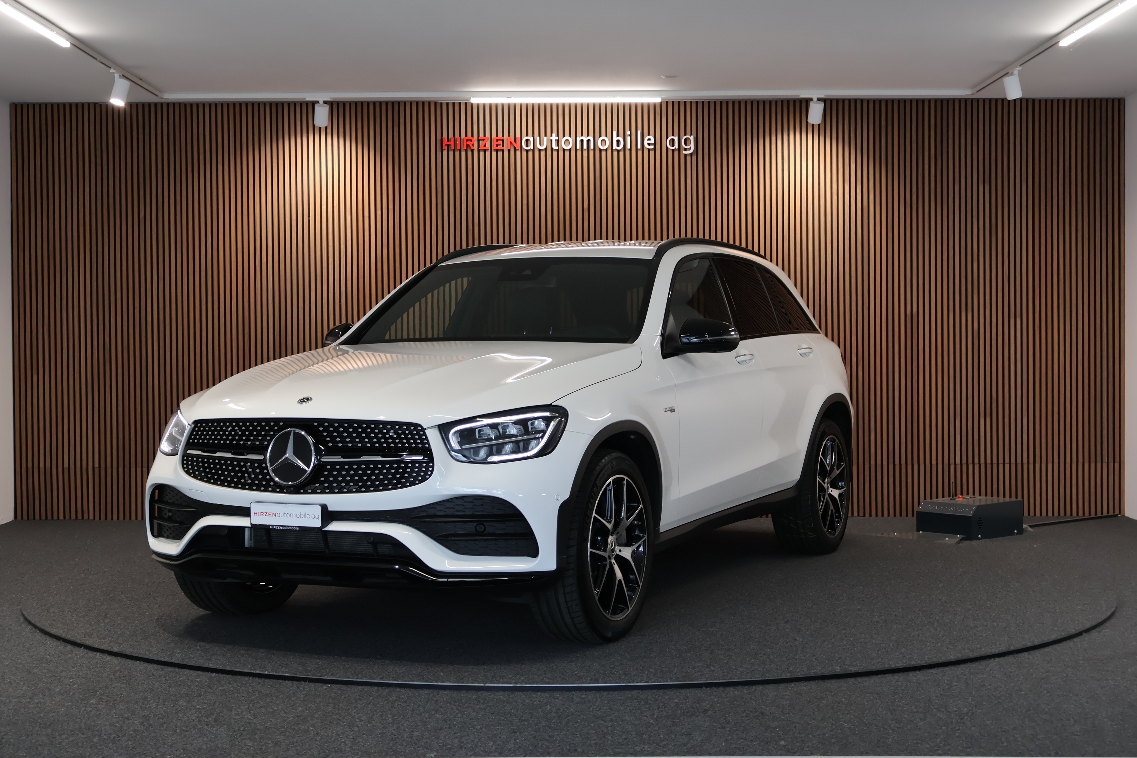 MERCEDES-BENZ GLC 220 d AMG Line 4Matic 9G-Tronic