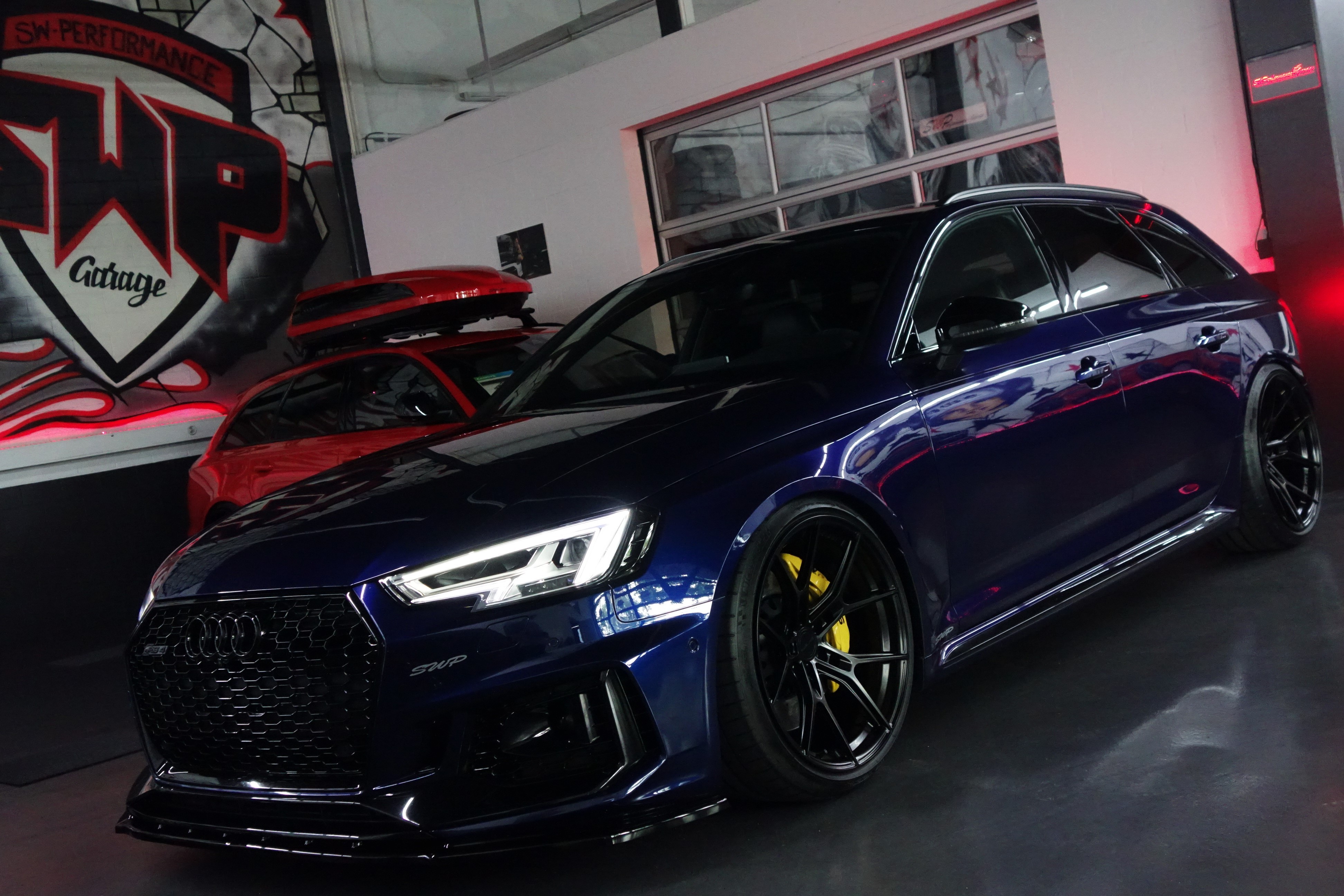 AUDI RS4 AVANT 2.9 TFSI QUATTRO TIPTRONIC BLUE CH-FZ ON TOP