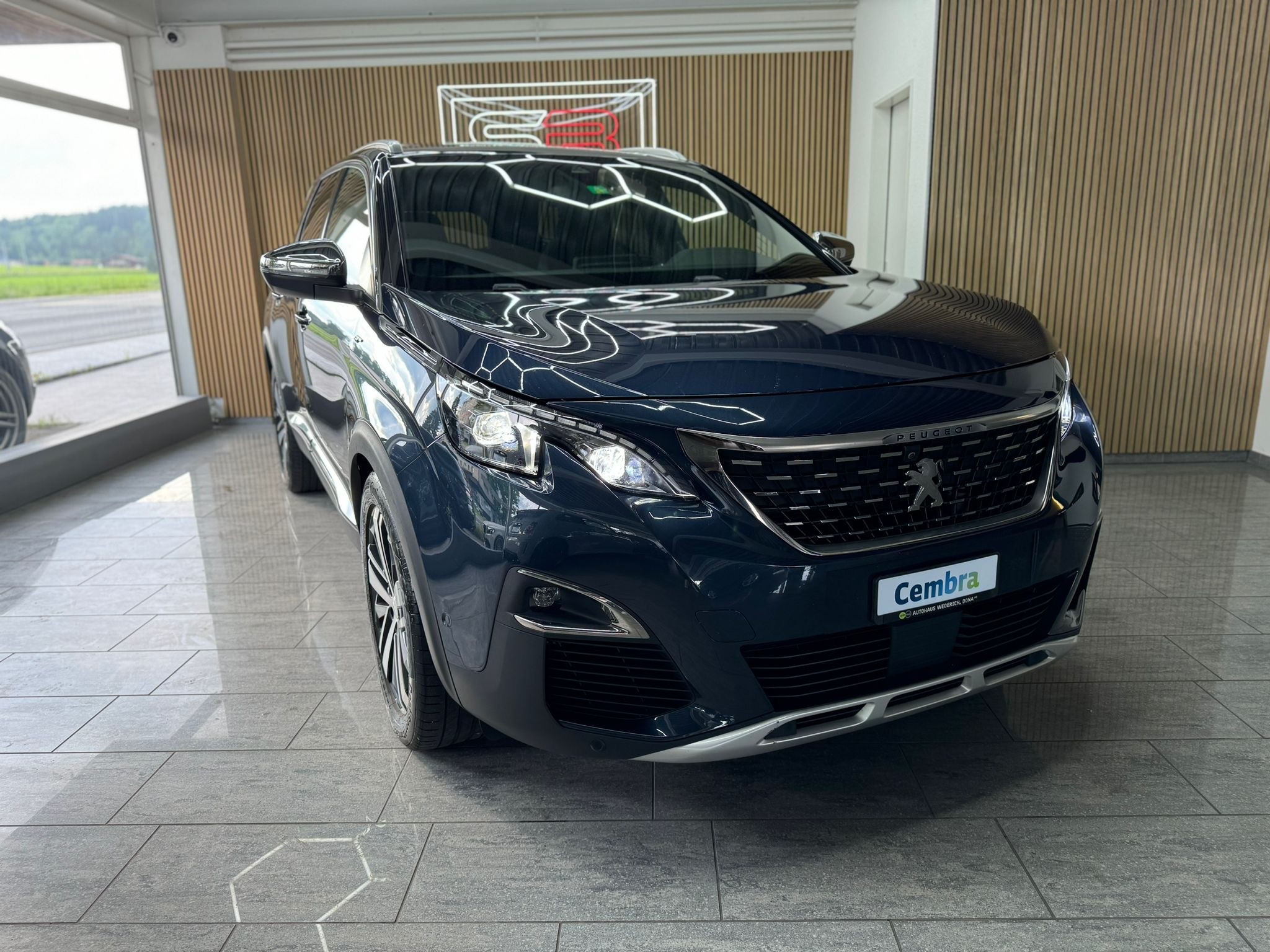 PEUGEOT 5008 2.0 BlueHDi GT EAT