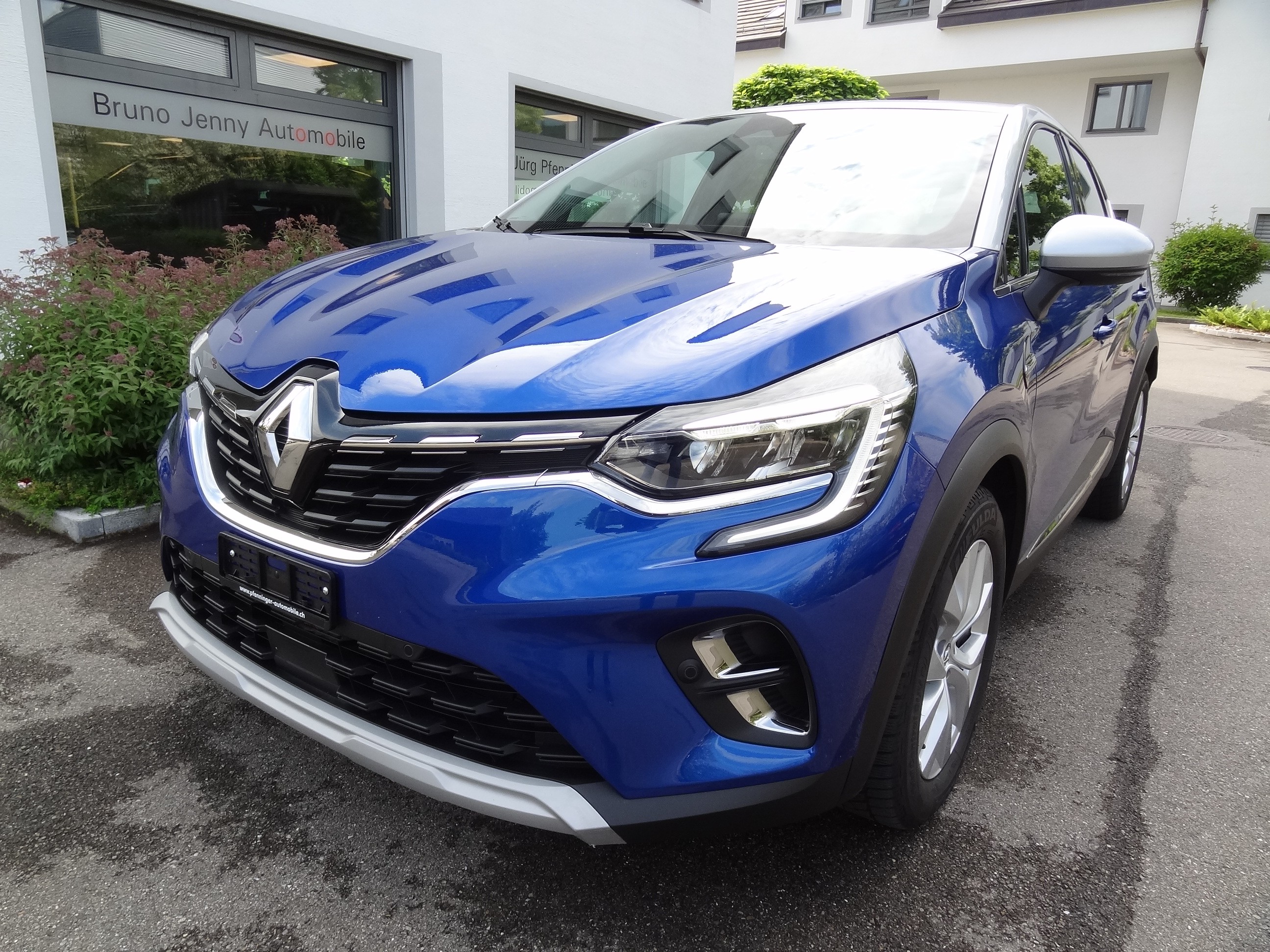 RENAULT Captur 1.3 TCe EDC Intens EDC