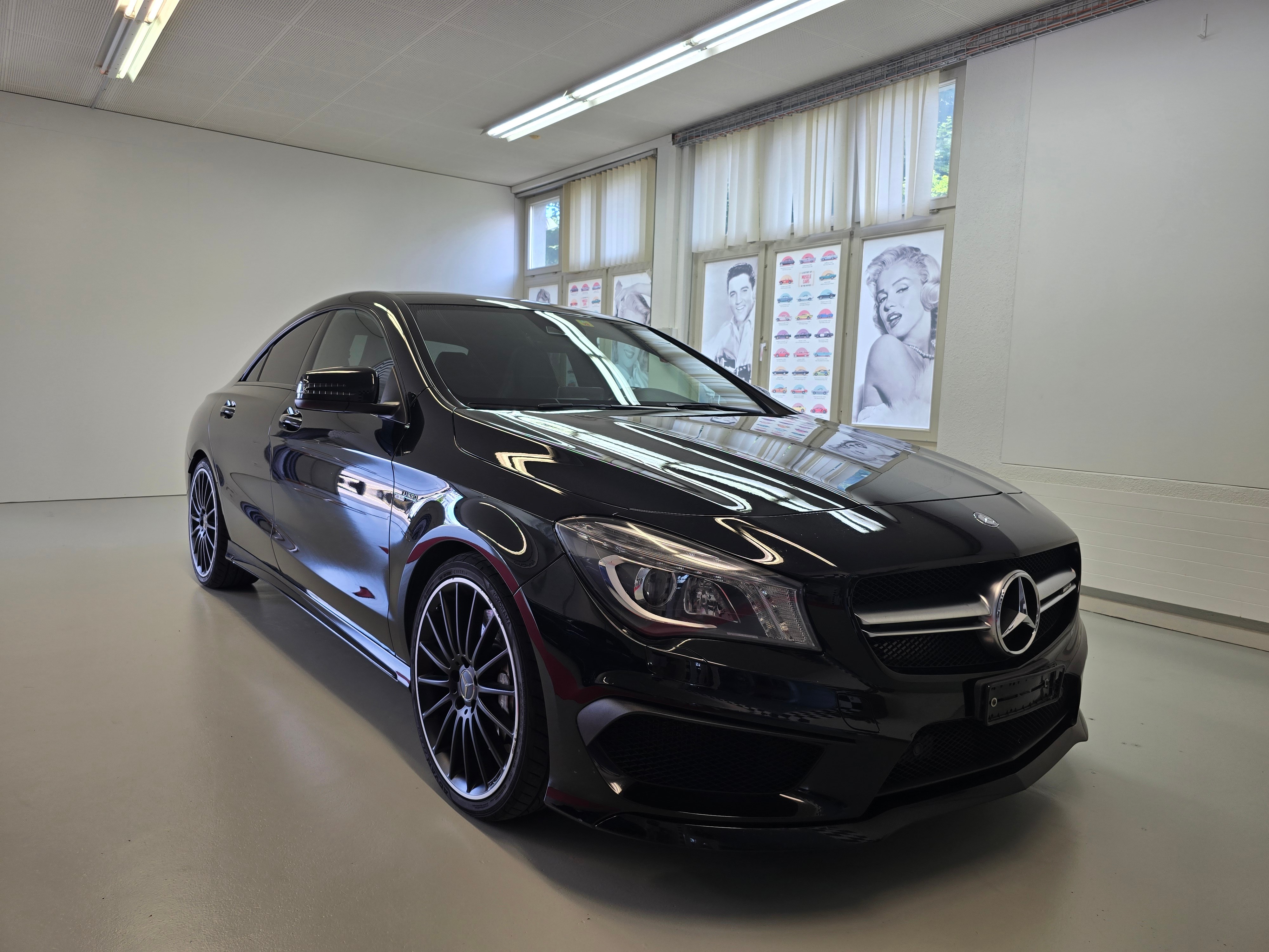 MERCEDES-BENZ CLA 45 AMG 4Matic Speedshift