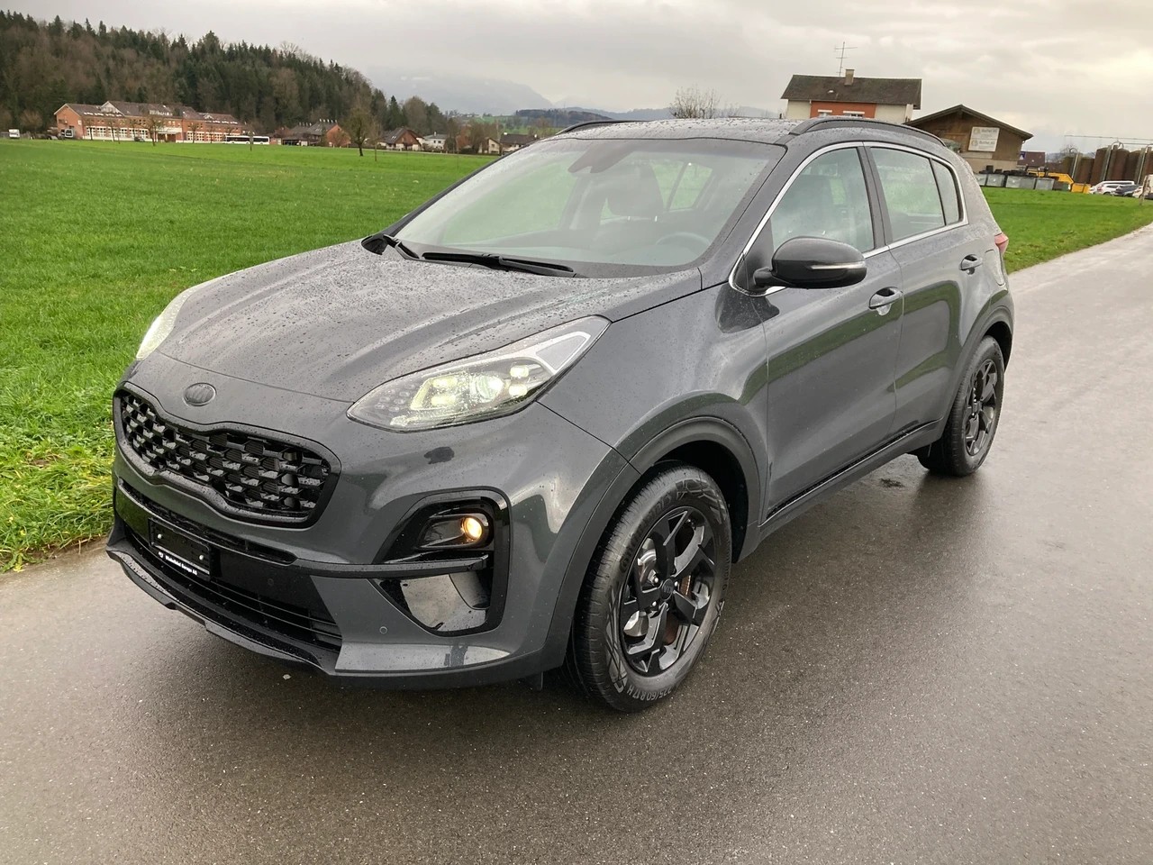 KIA Sportage 1.6CRDi Mild Hybrid Black Edition 4WD DCT mit Anhängerkupplung