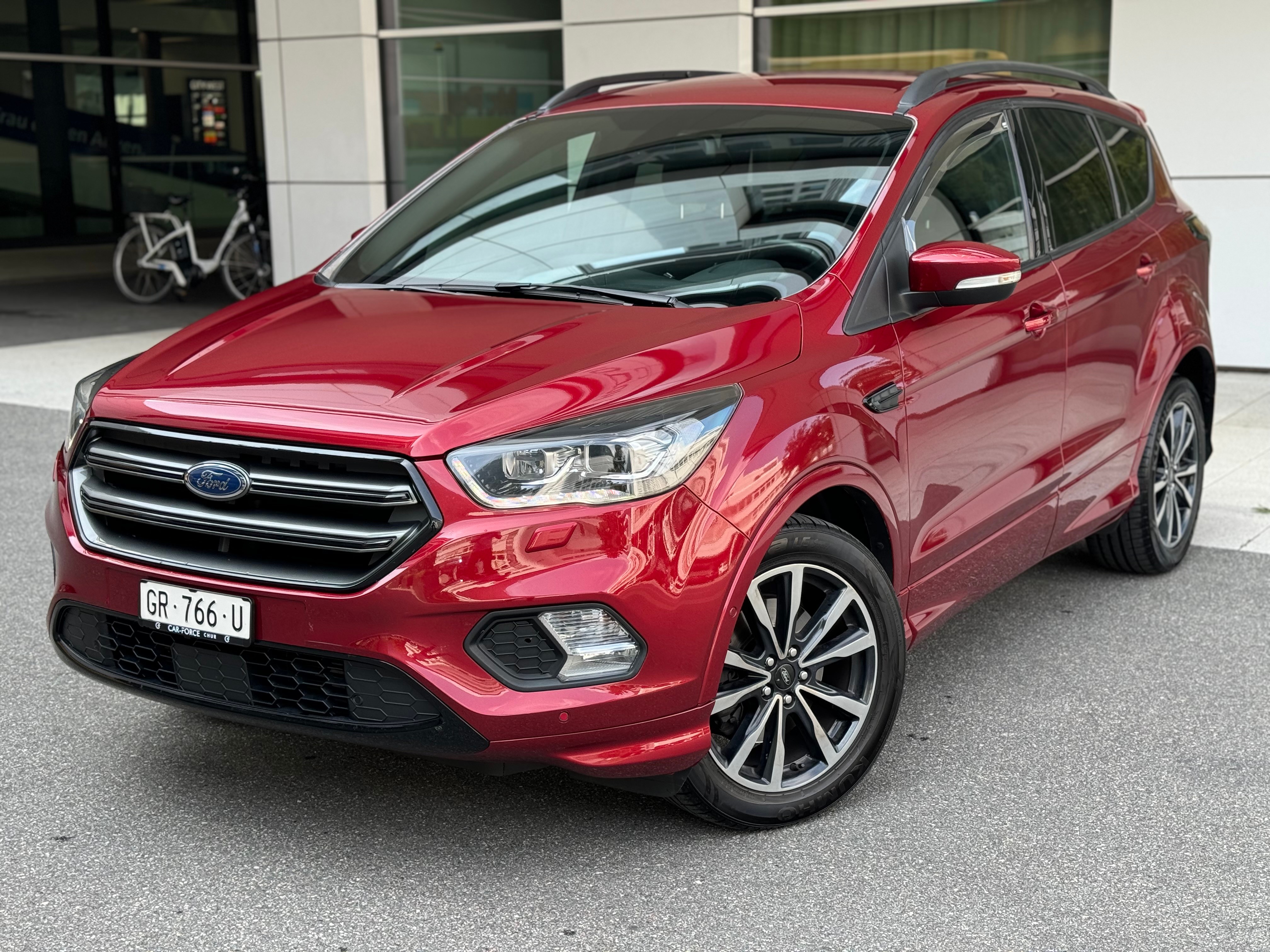 FORD Kuga 2.0 TDCi ST Line High 4WD PowerShift