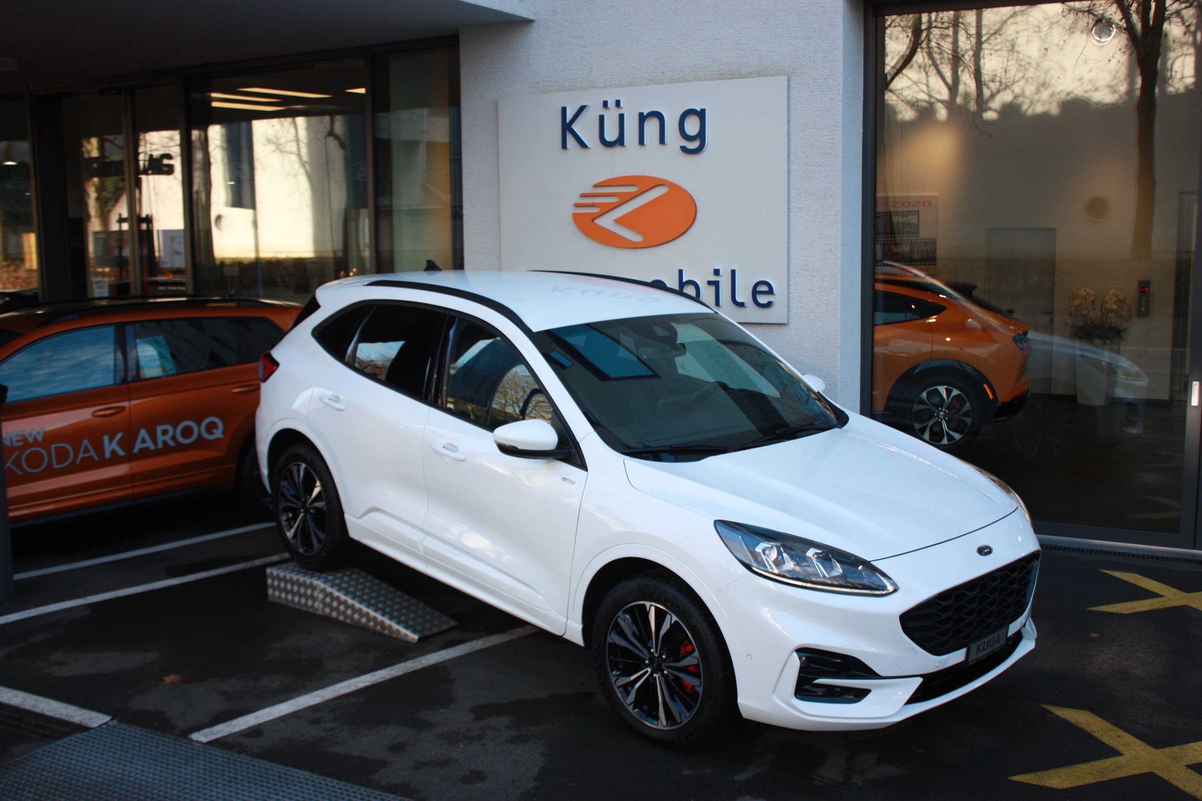 FORD Kuga 2.5 PHEV ST-Line X 2WD