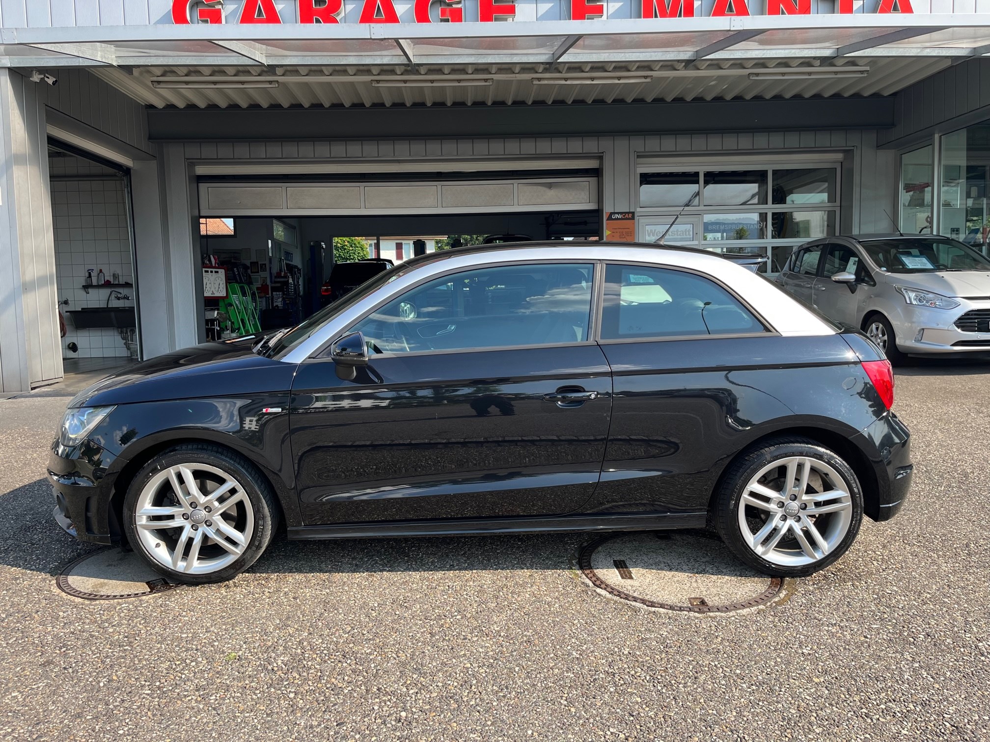 AUDI A1 Sport 1.4 TFSI Ambition S-tronic NEUE STEUERKETTE !!!