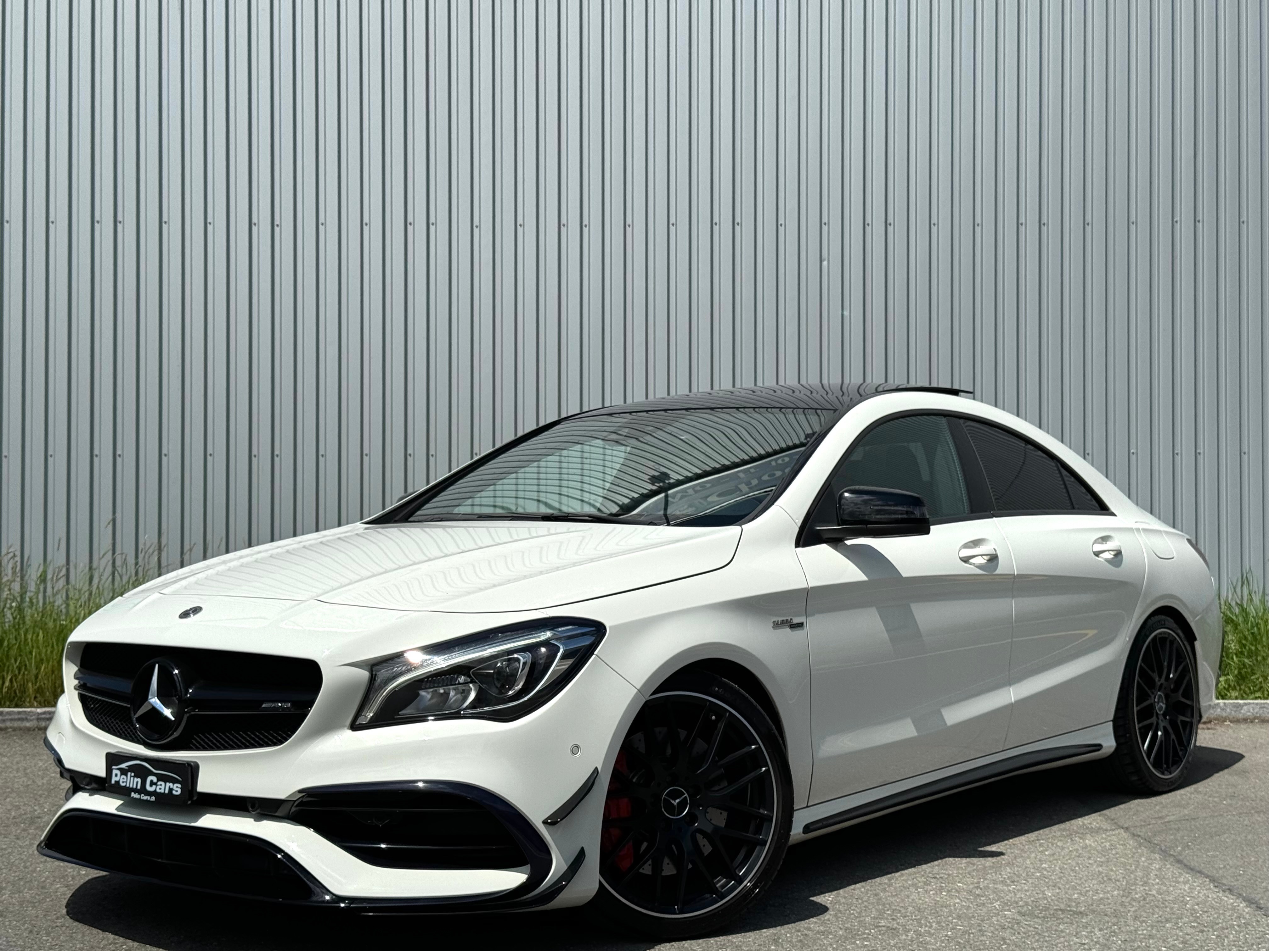 MERCEDES-BENZ CLA 45 AMG Limited White&Black Performance 4Matic Speedshift