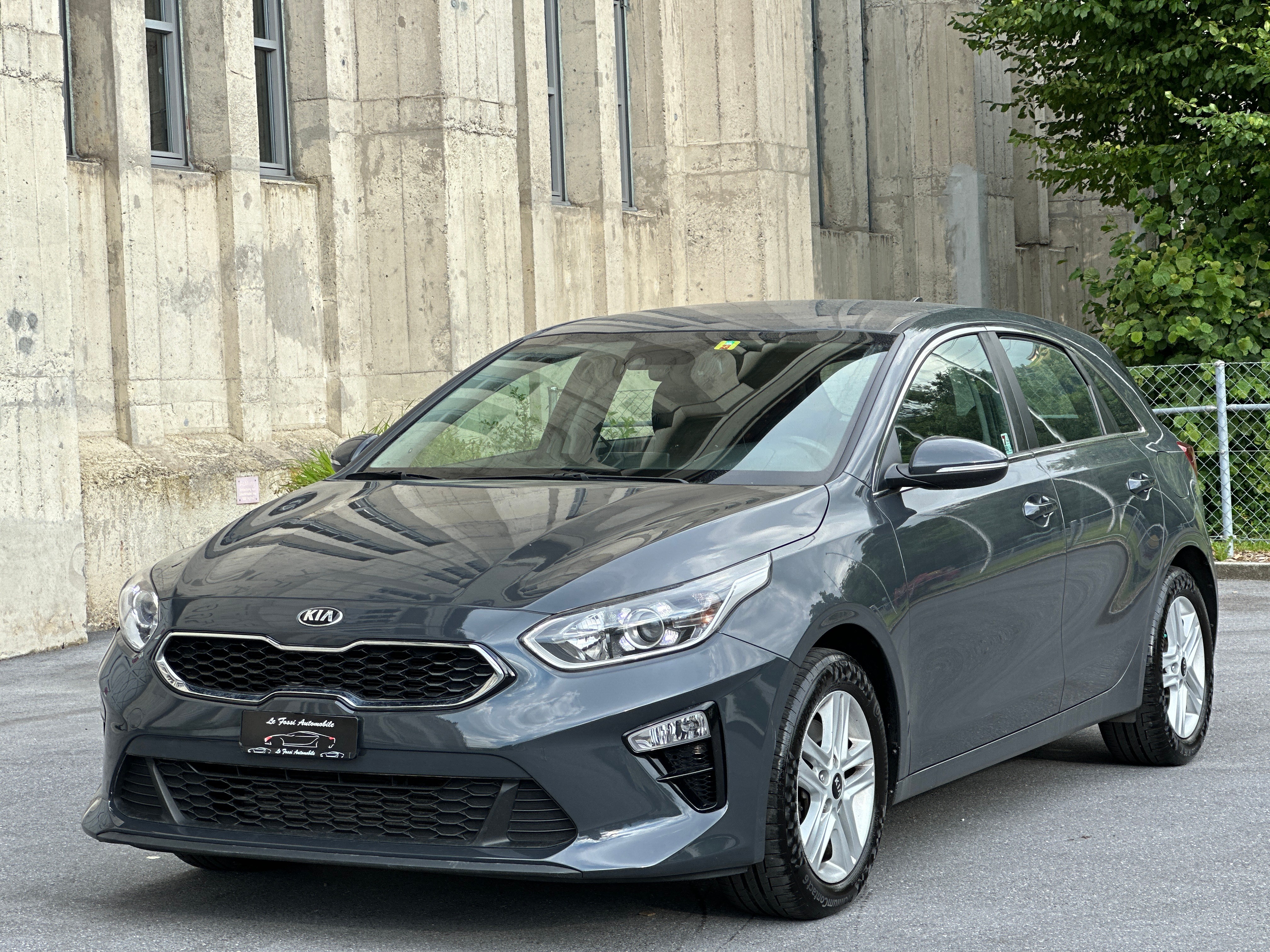 KIA Ceed 1.4 T-GDi Trend DCT