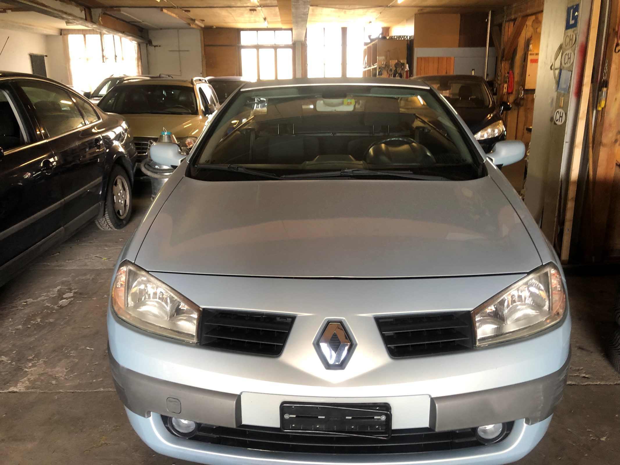 RENAULT Mégane C-C 2.0 16V Privilège Luxe