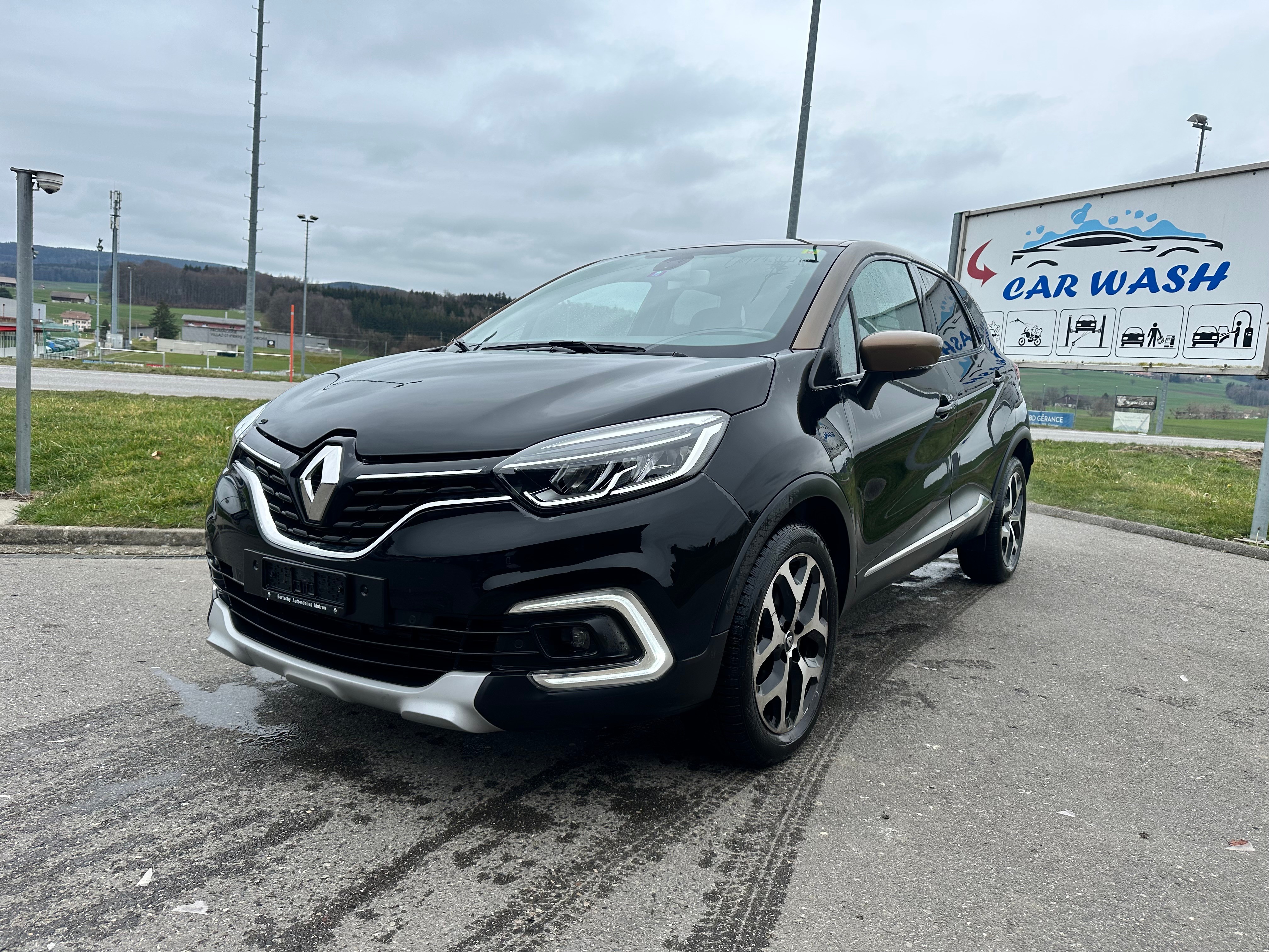 RENAULT Captur 1.2 T 16V Editione One EDC