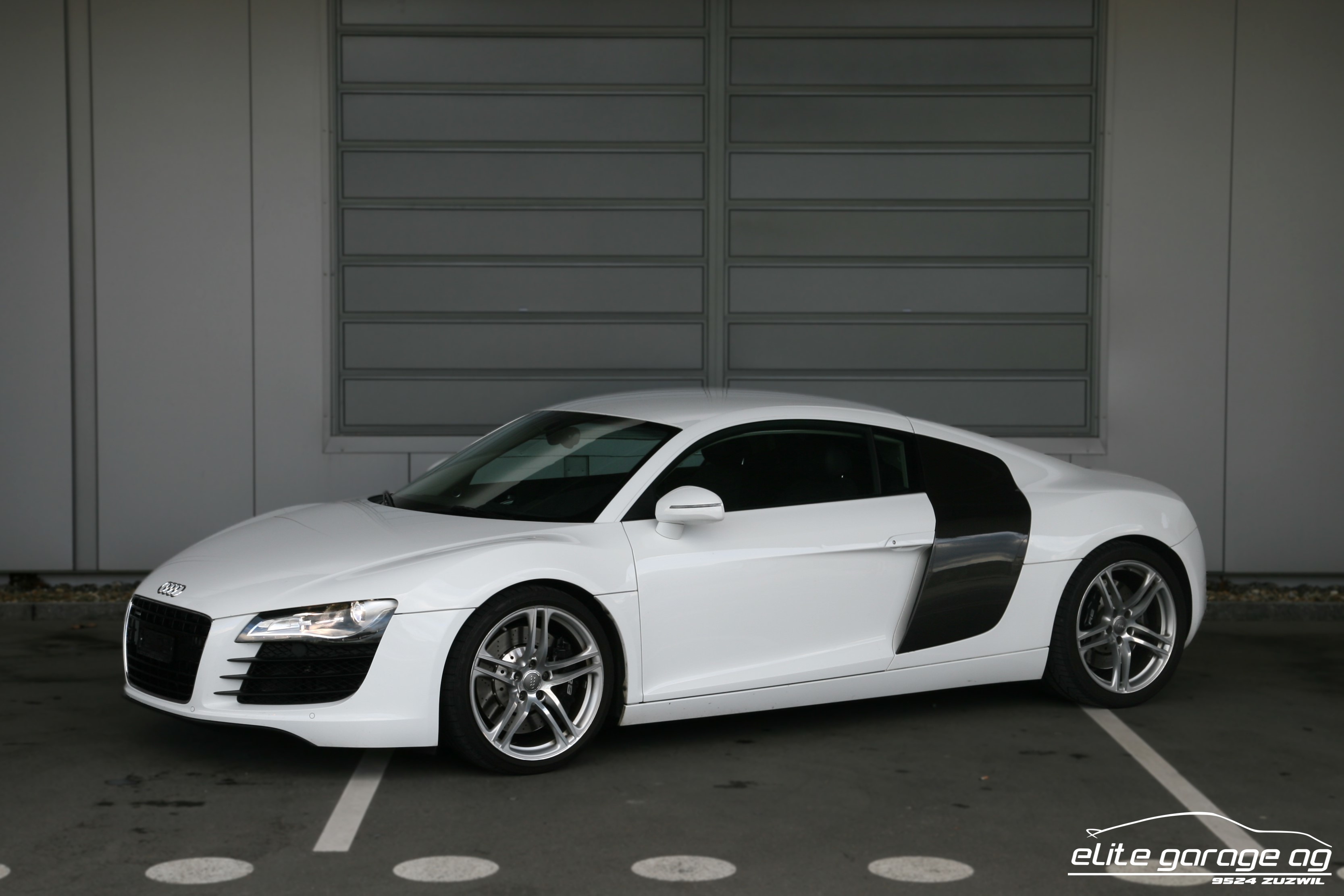 AUDI R8 Coupé 4.2 Handschalter