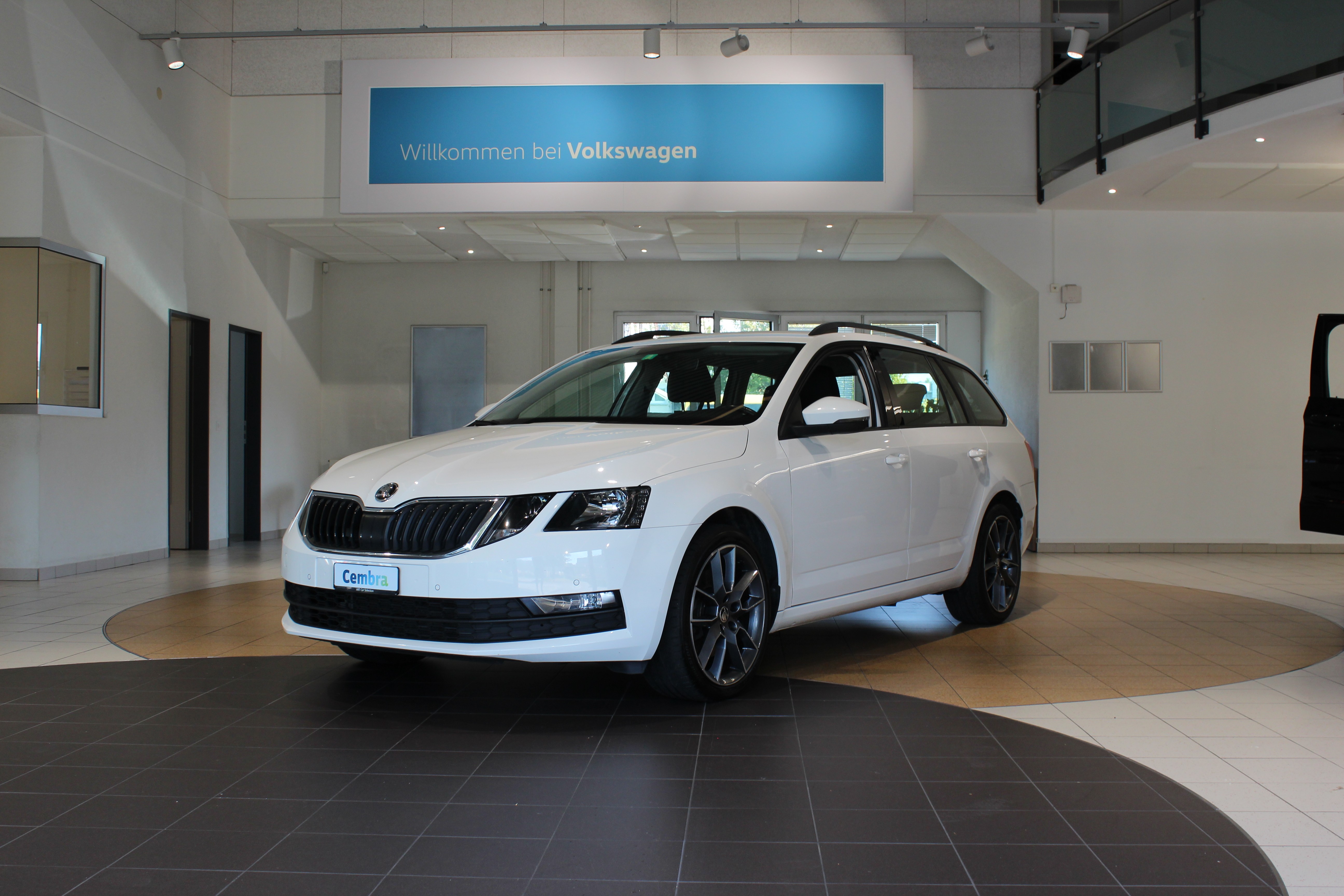 SKODA Octavia Combi 2.0 TDI 184 PS 4x4 DSG Ambition