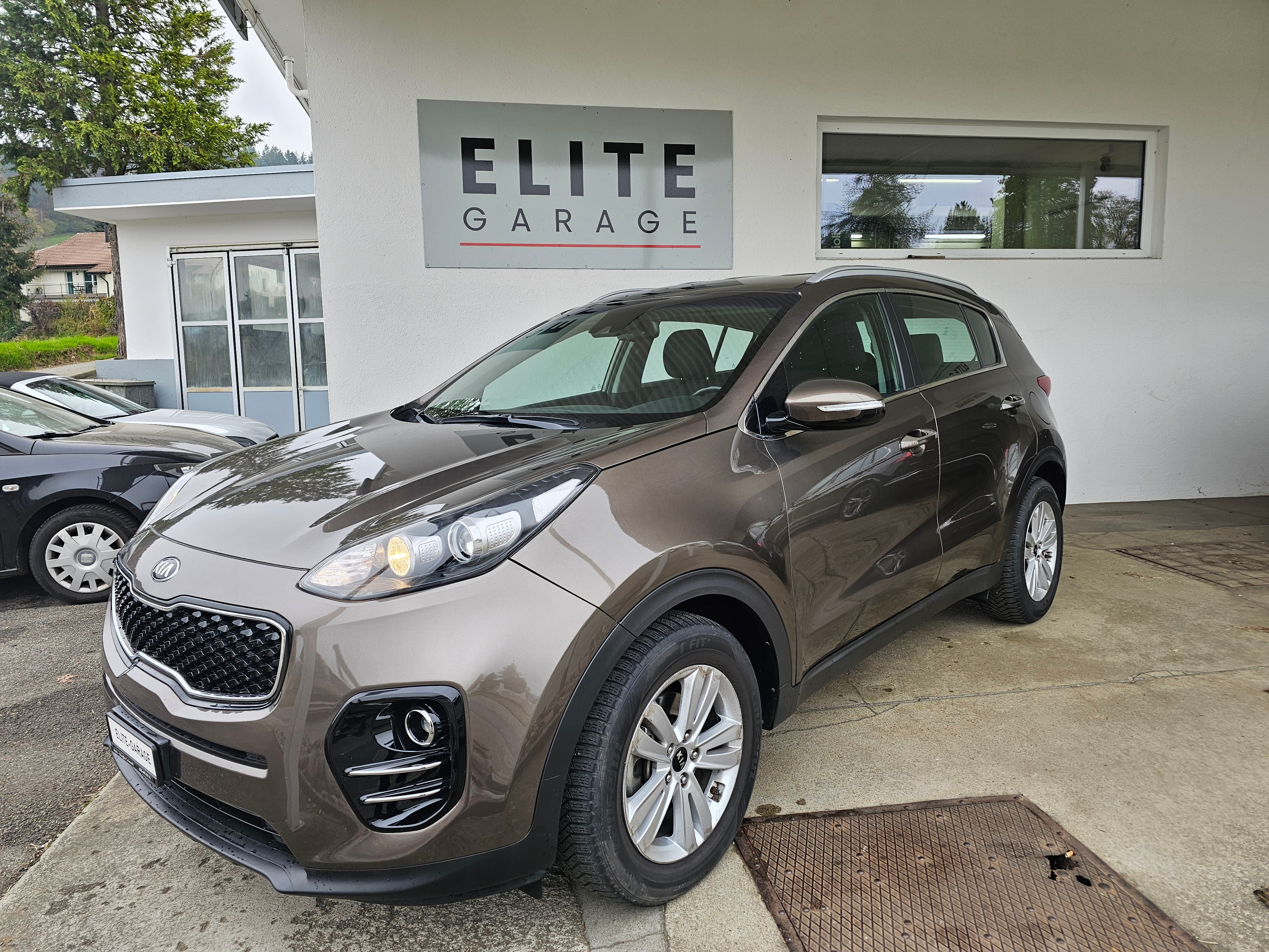 KIA SPORTAGE