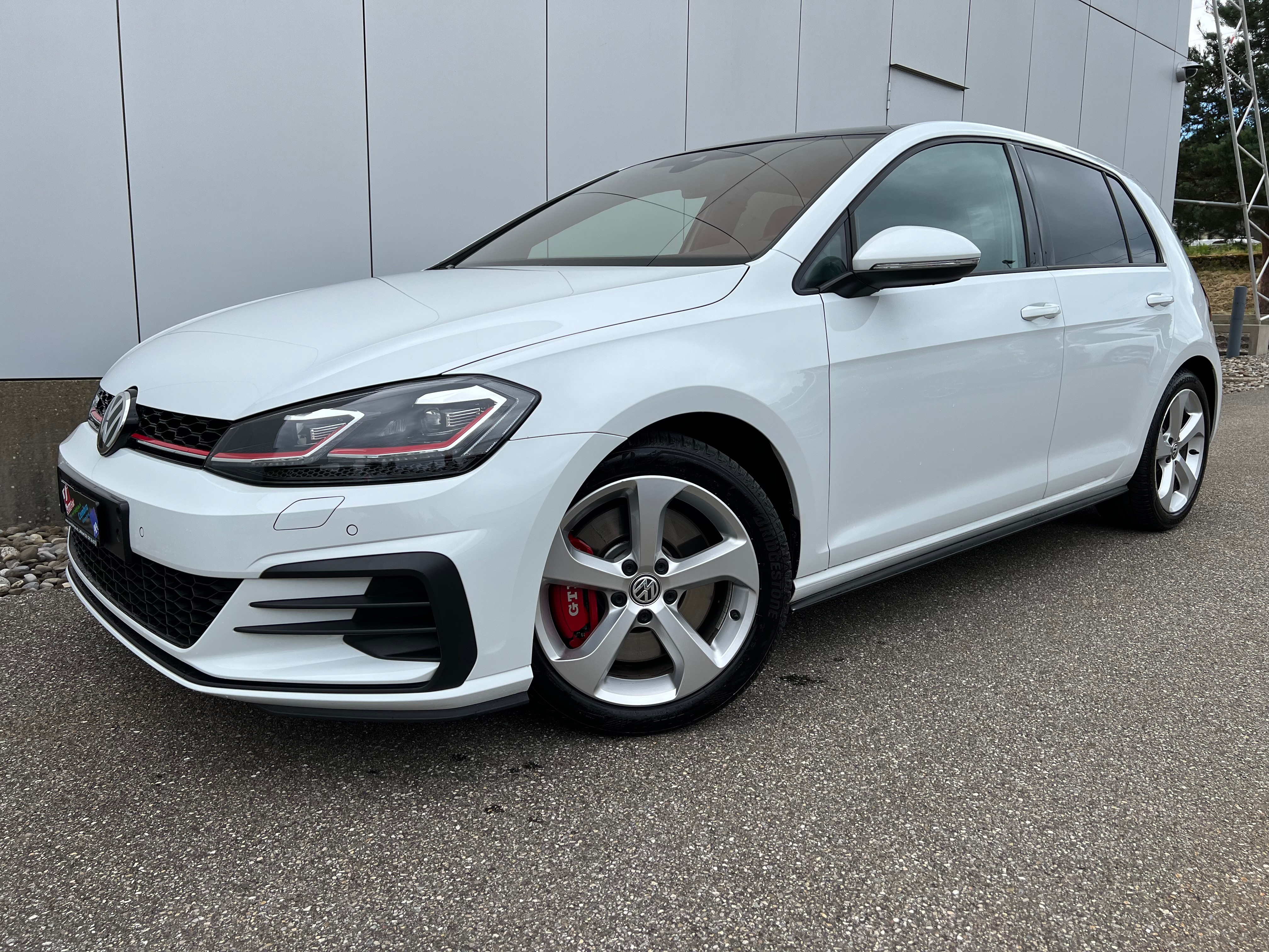 VW Golf 2.0 TSI GTI Performance DSG