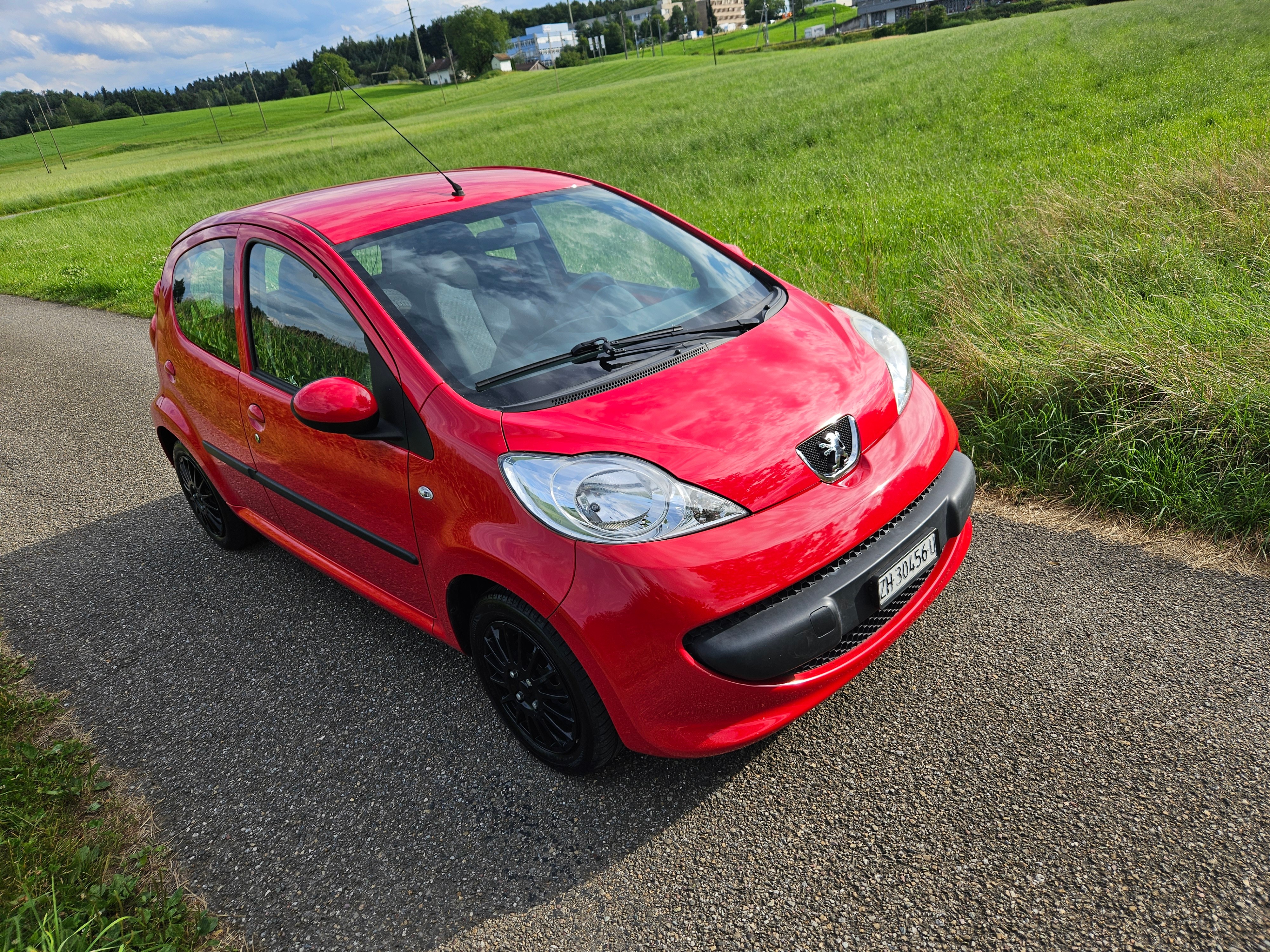 PEUGEOT 107 1.0 Trendy