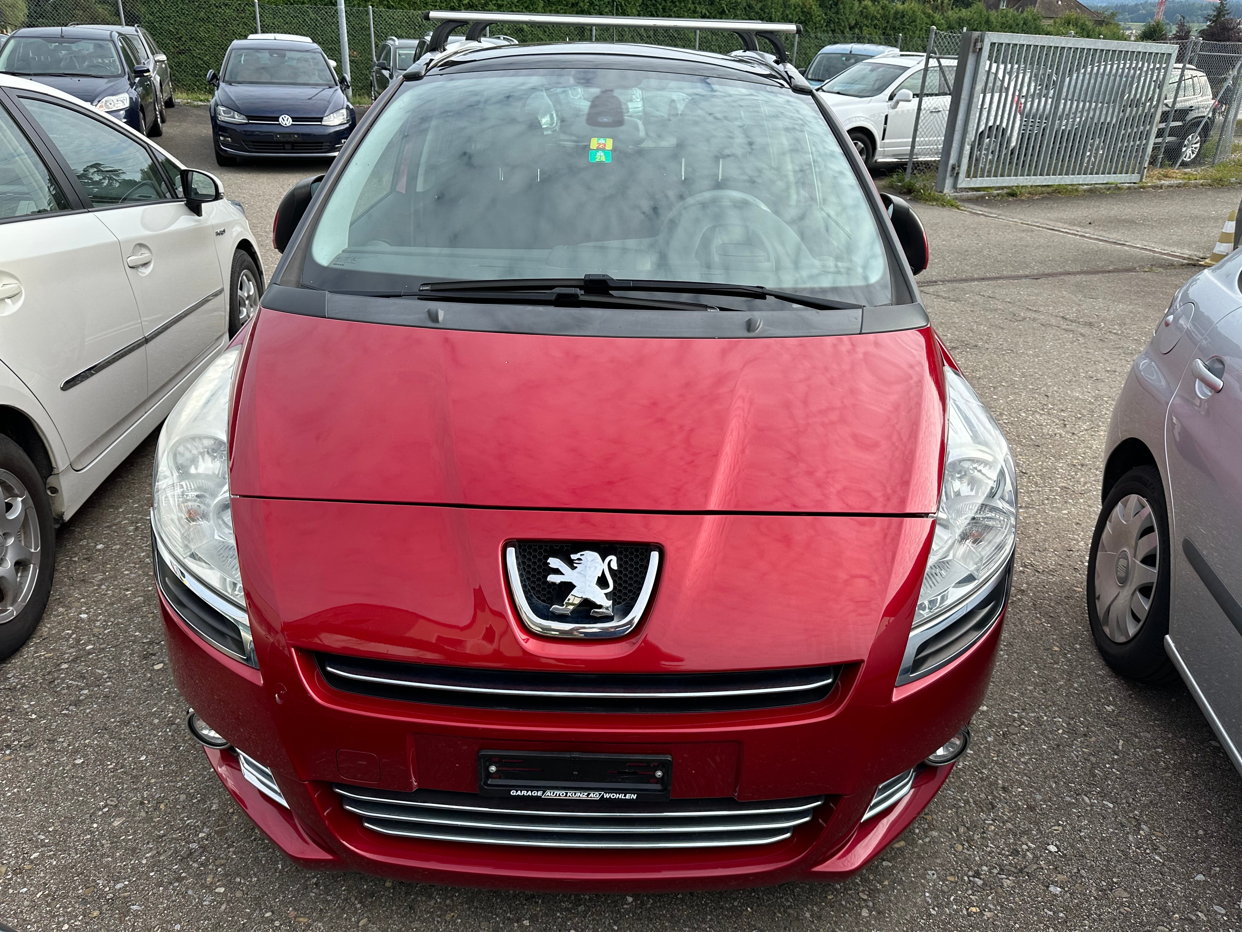 PEUGEOT 5008 2.0 HDI Allure Automatic