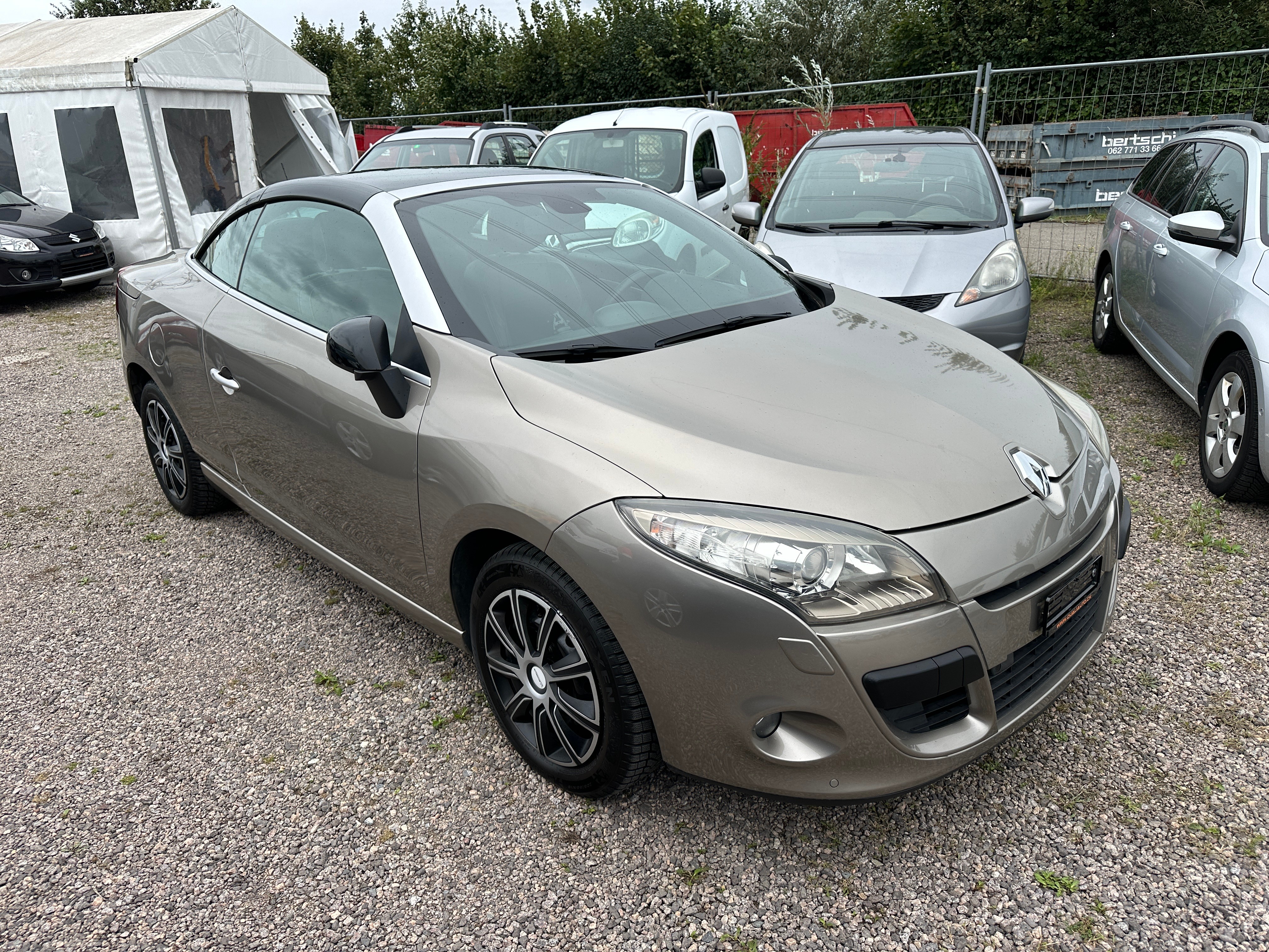 RENAULT Mégane CC 2.0 16V Dynamique CVT