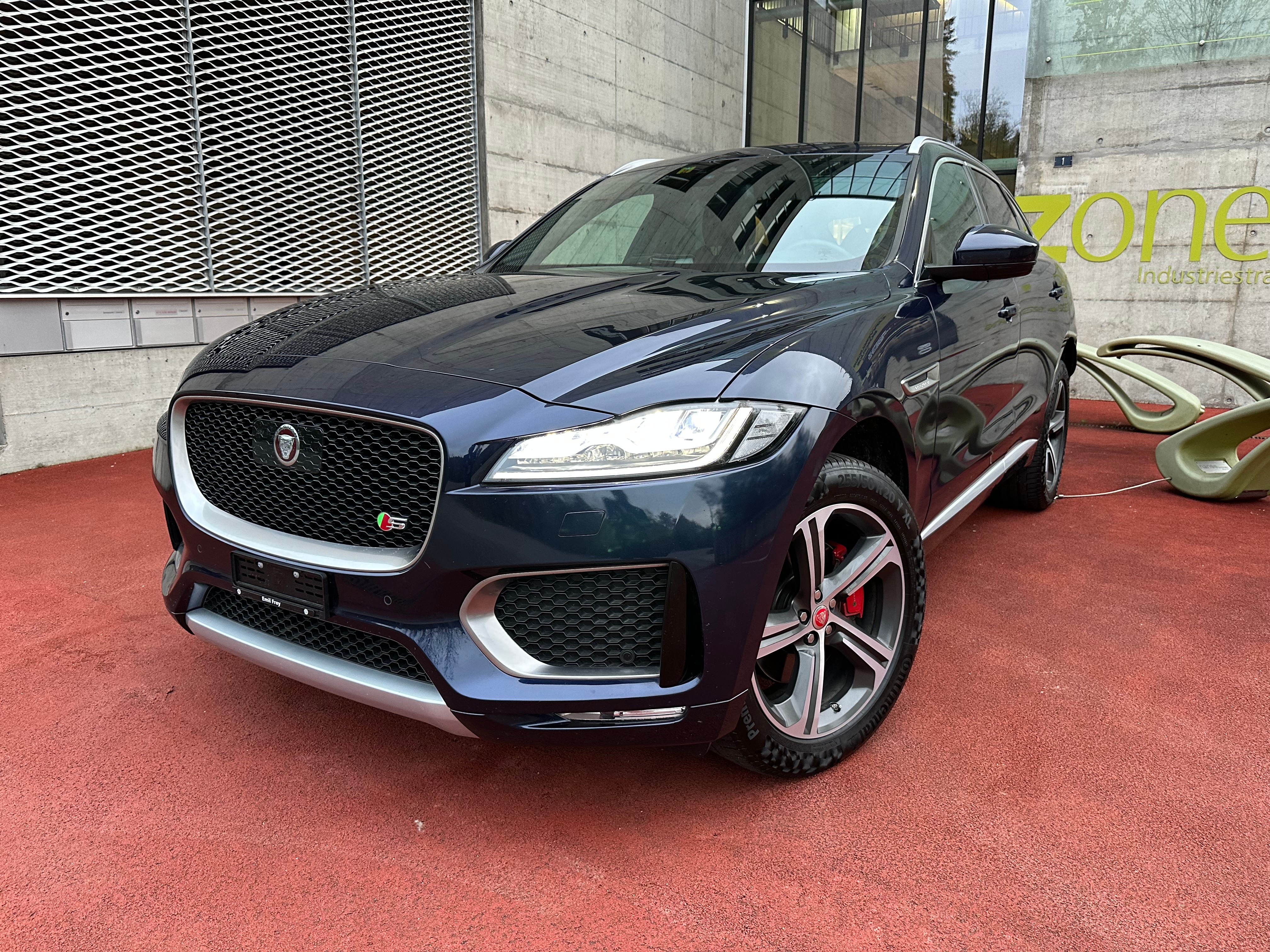 JAGUAR F-Pace 3.0 V6 First Edition AWD Automatik