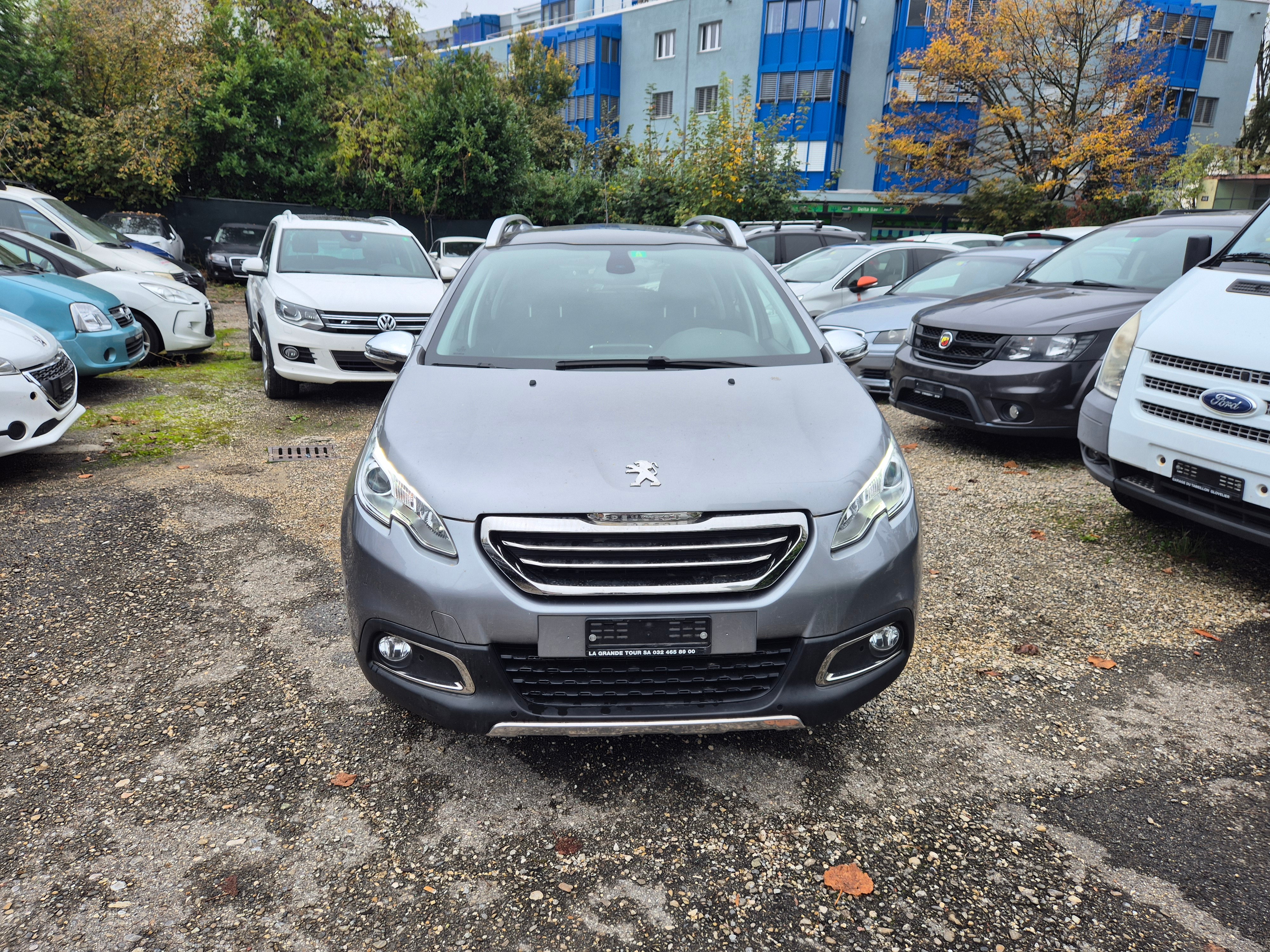 PEUGEOT 2008 1.2 PureTech Allure