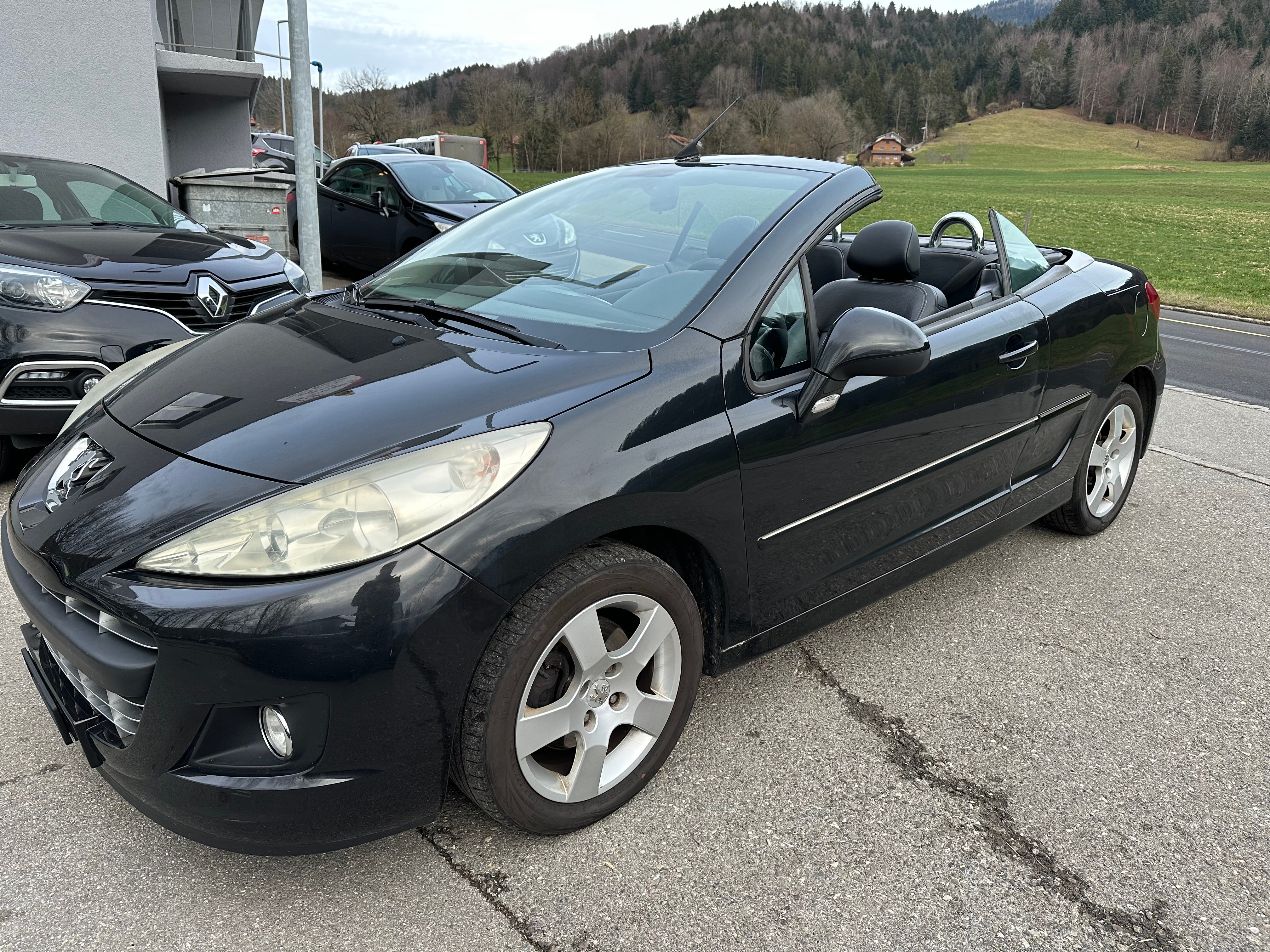 PEUGEOT 207 CC 1.6 16V Sport