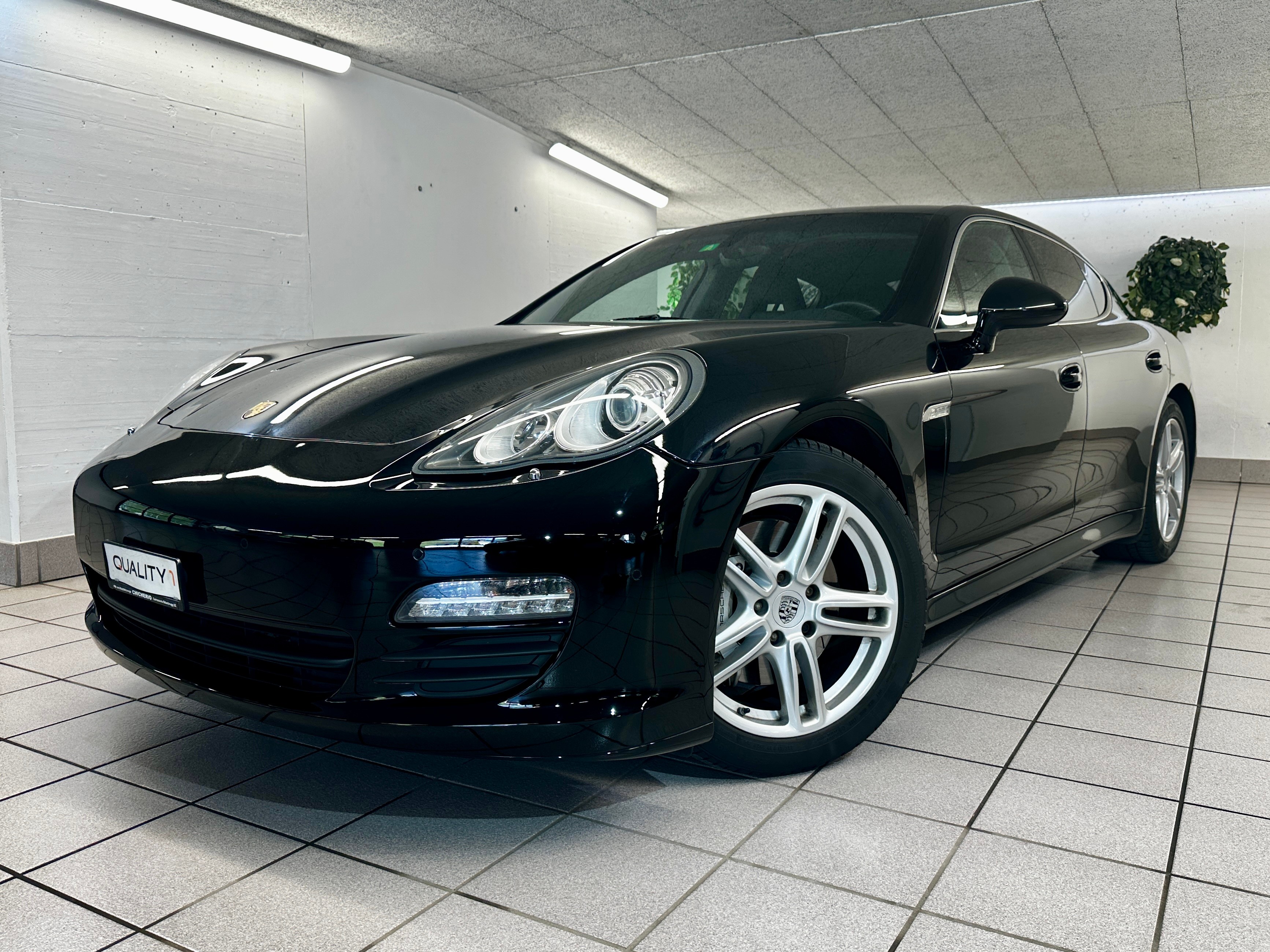 PORSCHE Panamera S 4.8 PDK