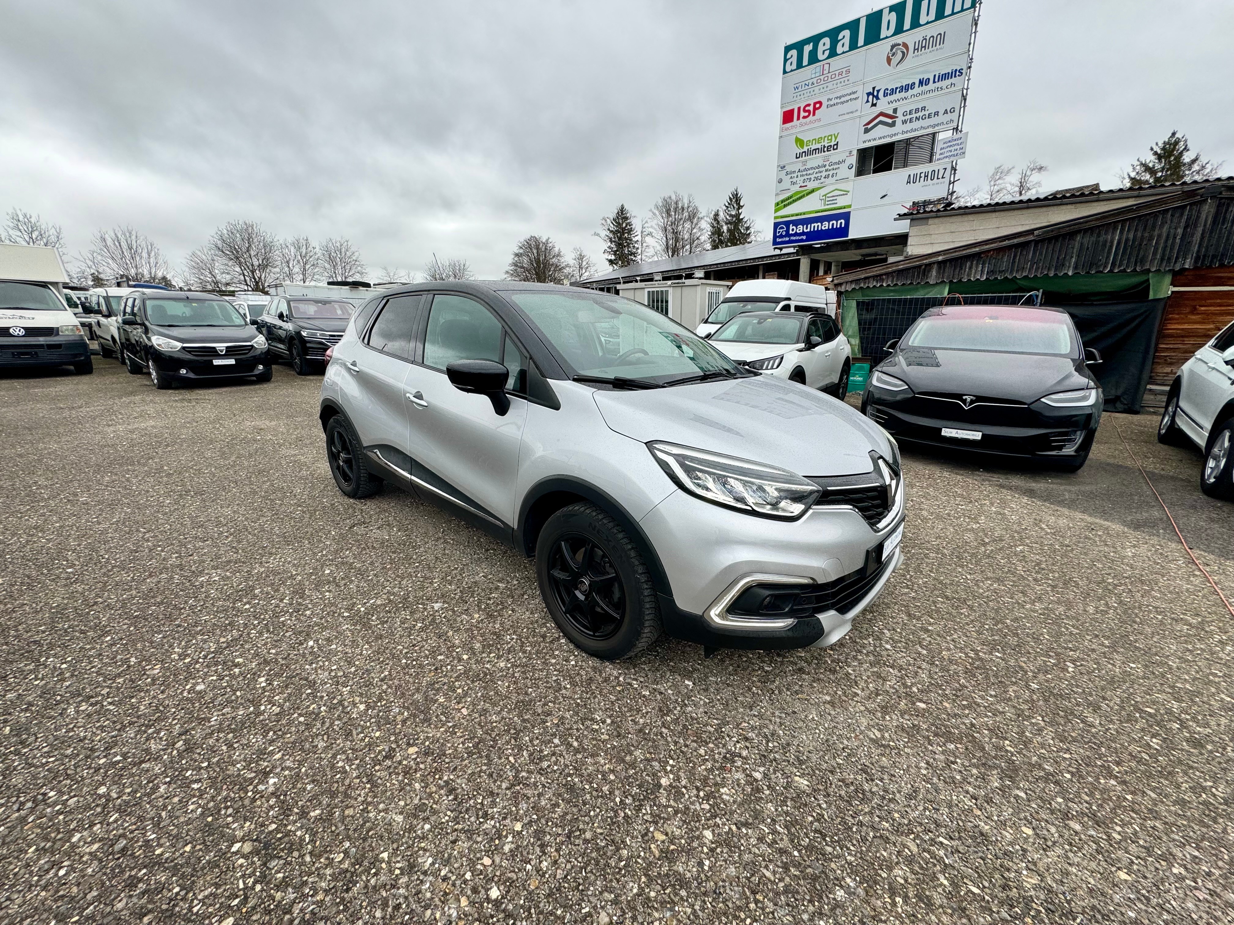 RENAULT Captur 1.3 T 16V Initiale Paris EDC