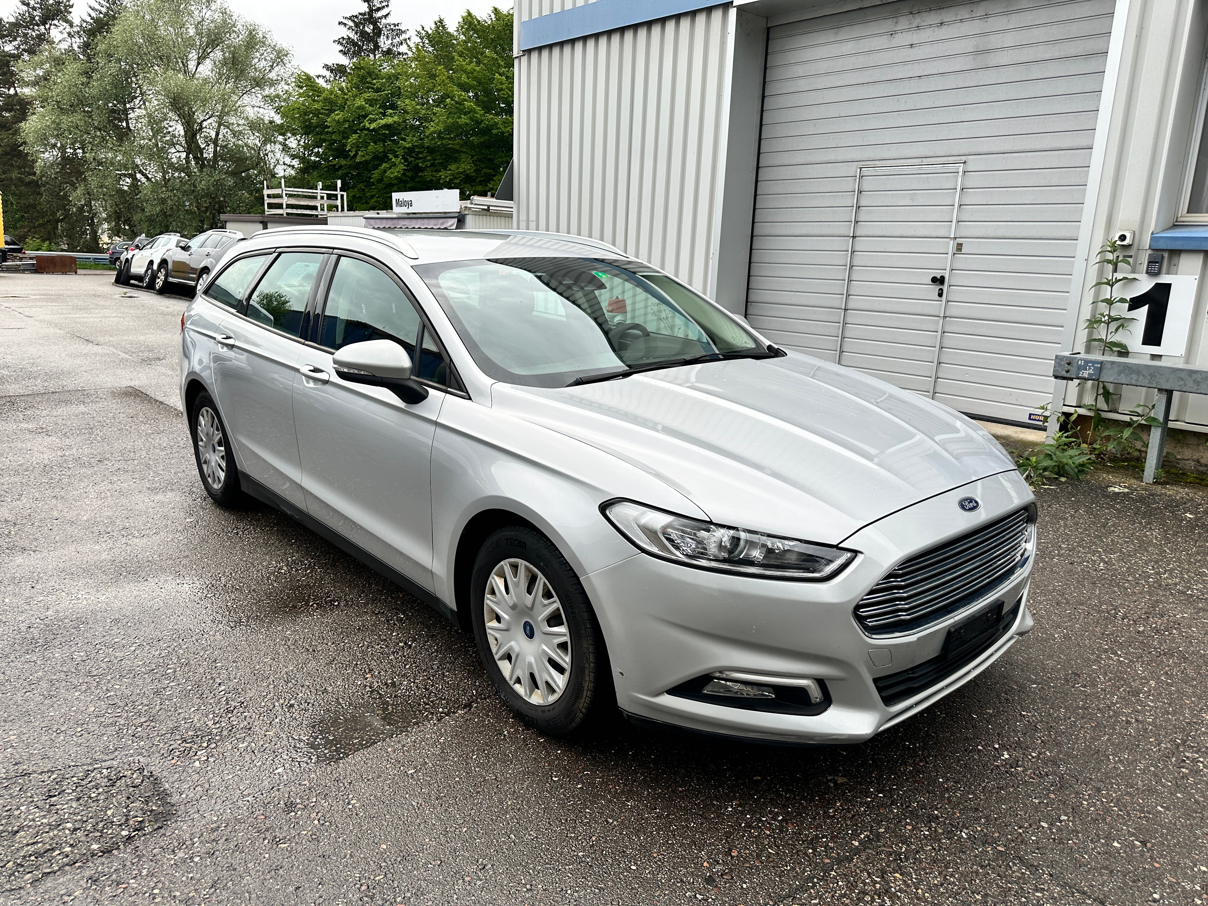 FORD Mondeo 2.0 TDCi Ambiente Powershift