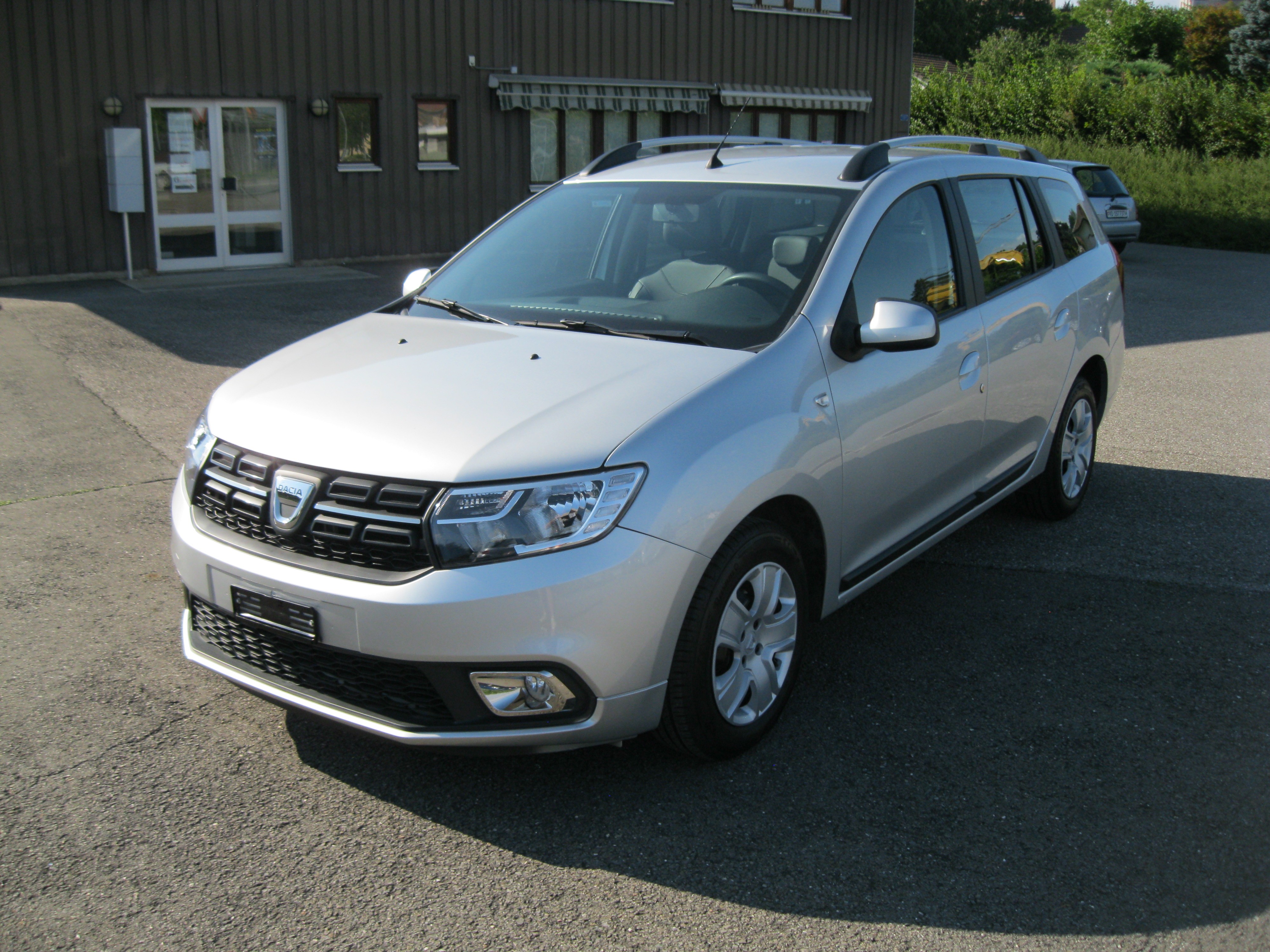 DACIA Logan MCV 0.9 Lauréate Automatic