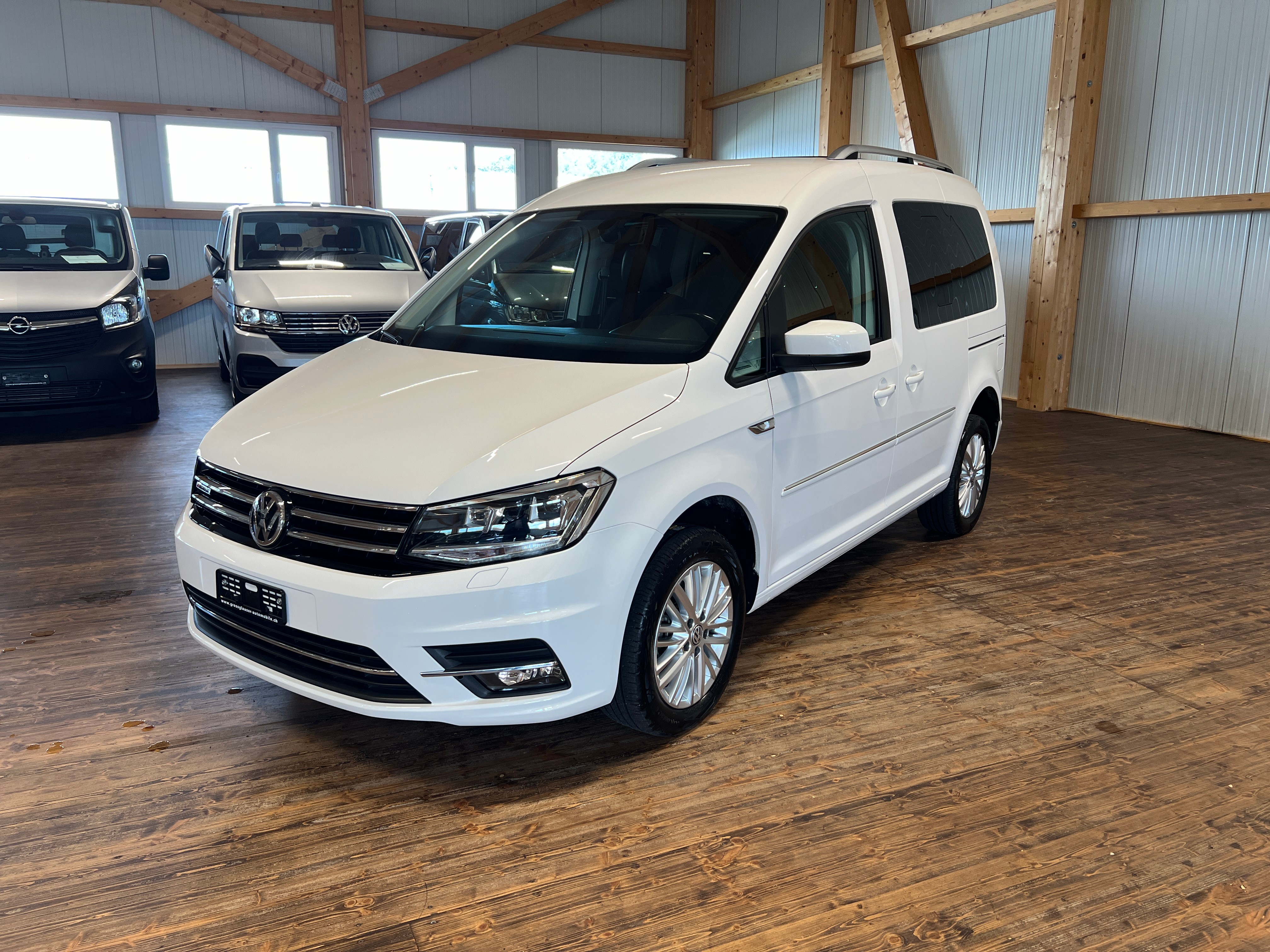 VW Caddy 2.0 TDI Highline 4Motion DSG