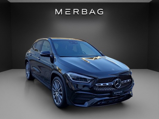 MERCEDES-BENZ GLA 250 AMG Line 4Matic