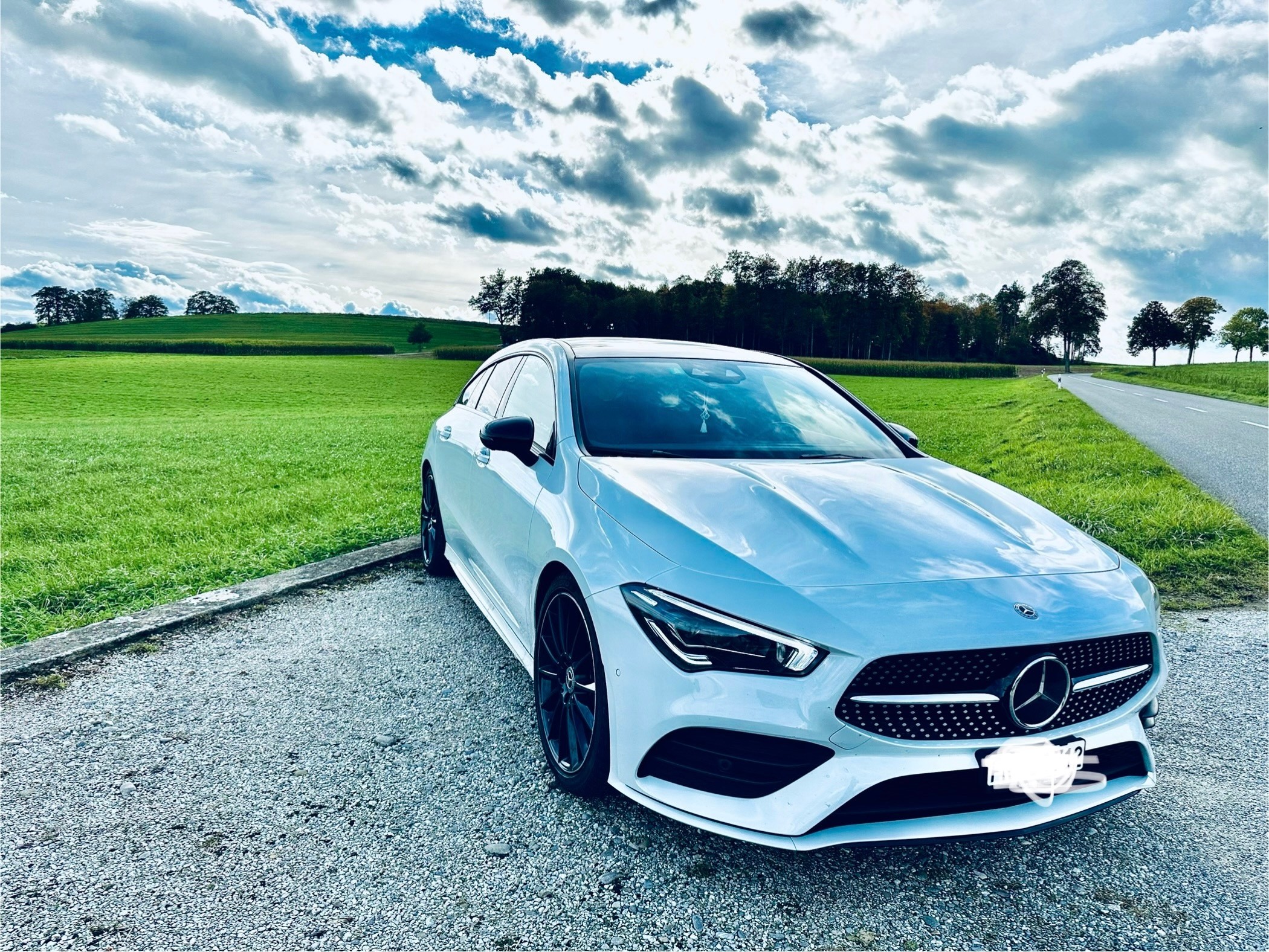 MERCEDES-BENZ CLA Shooting Brake 250 4Matic 7G-DCT Style