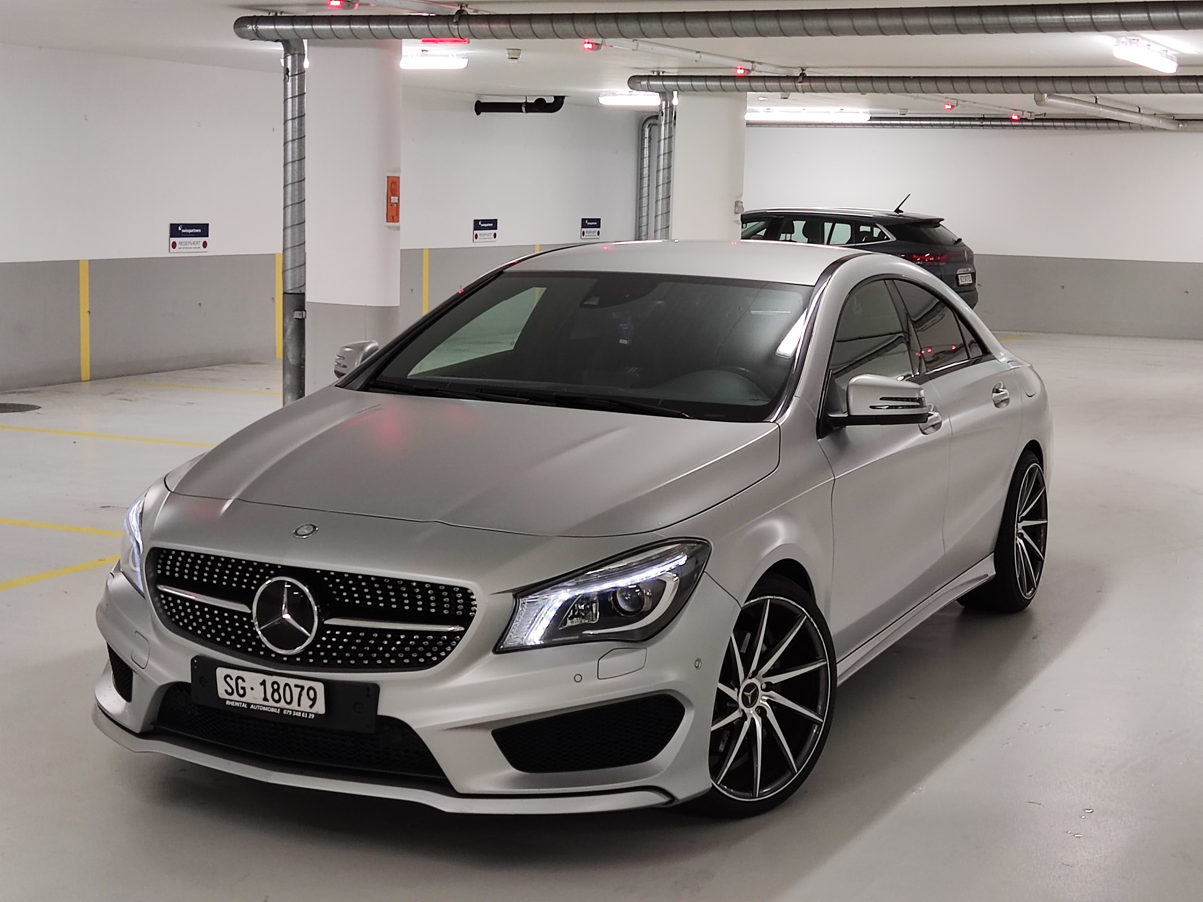 MERCEDES-BENZ CLA 250