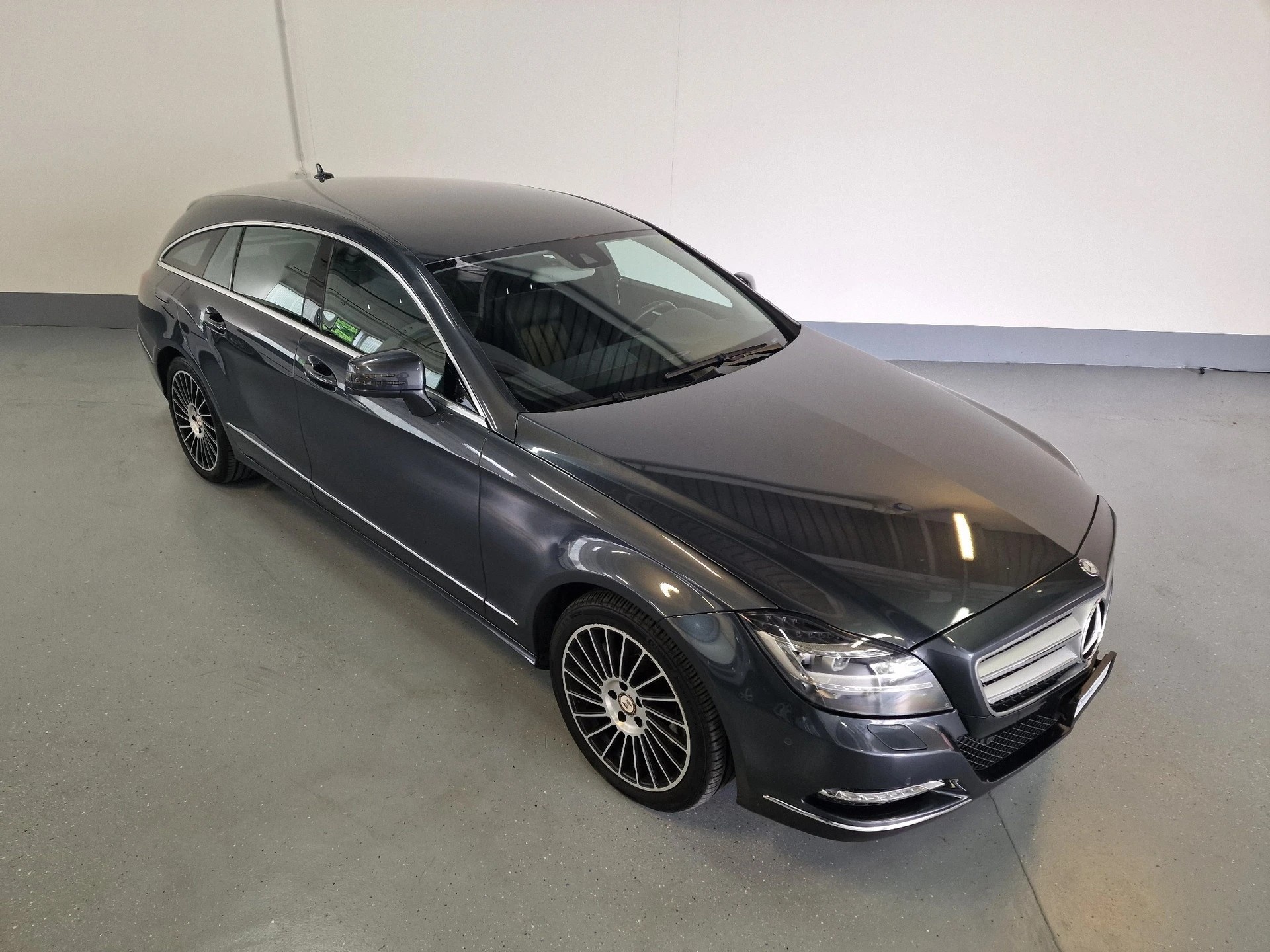 MERCEDES-BENZ CLS SB 350 CDI Executive 4Matic 7G-Tronic