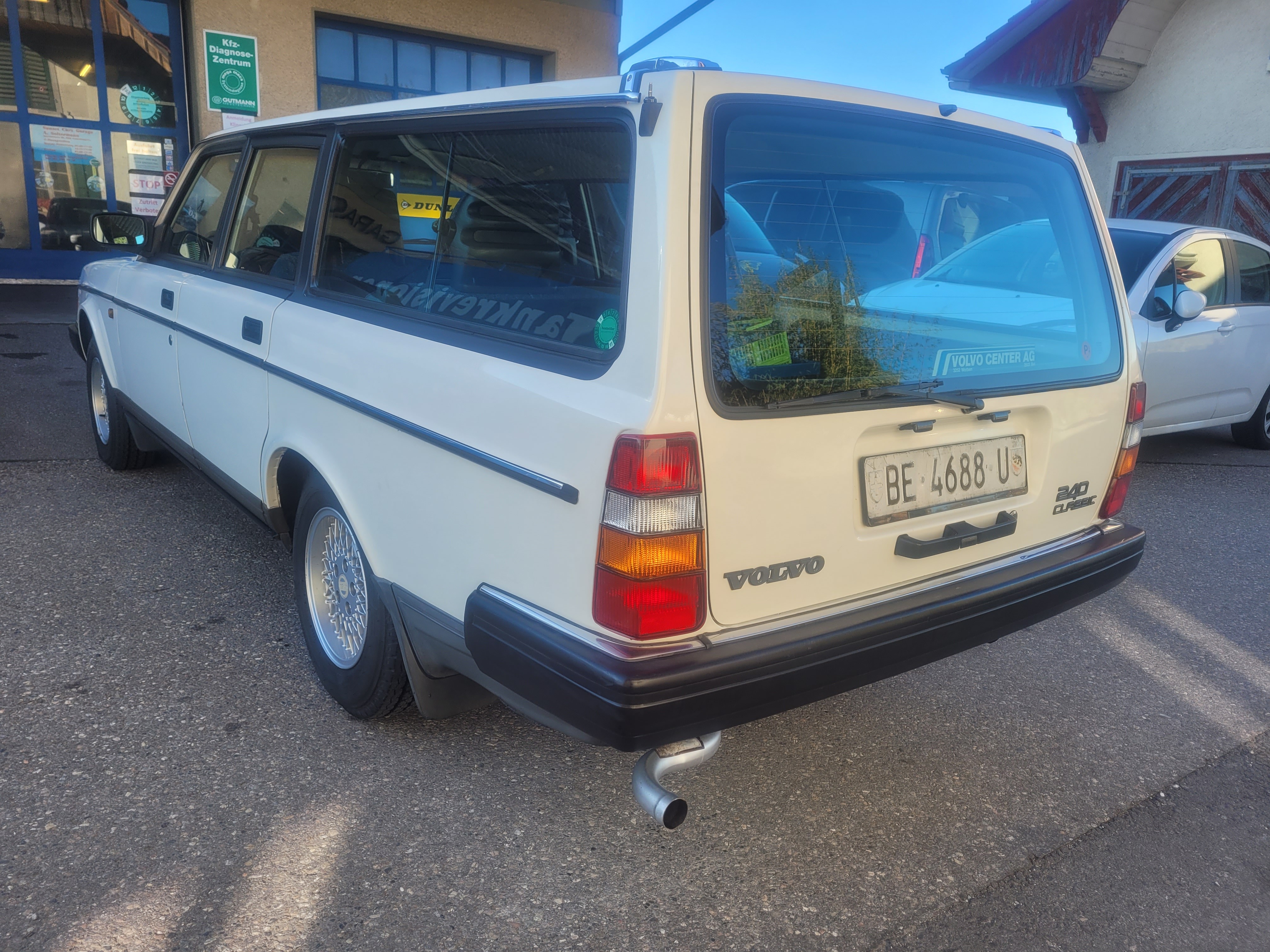 VOLVO 240 2.3 Classic