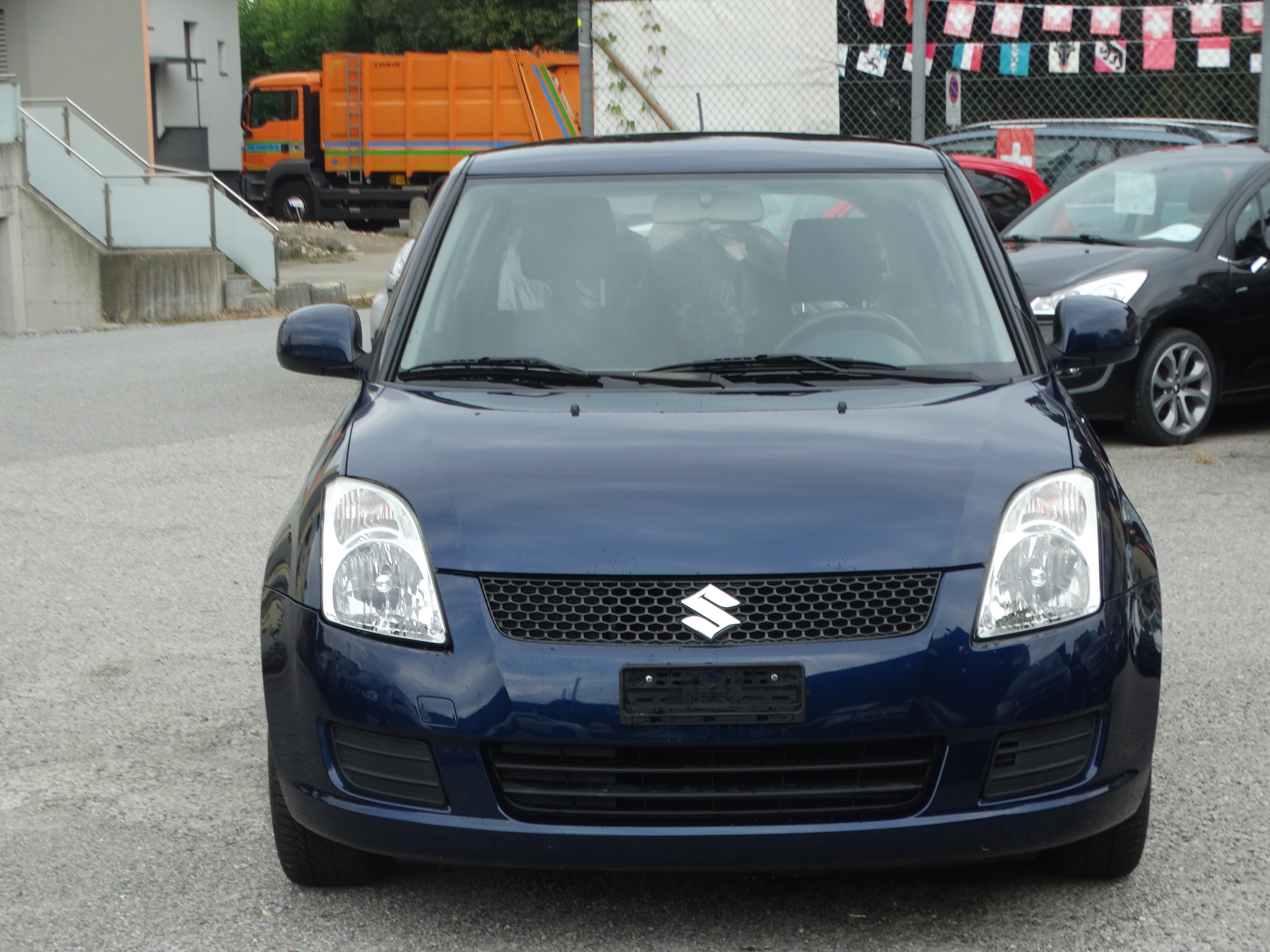 SUZUKI Swift 1.3i 16V GL