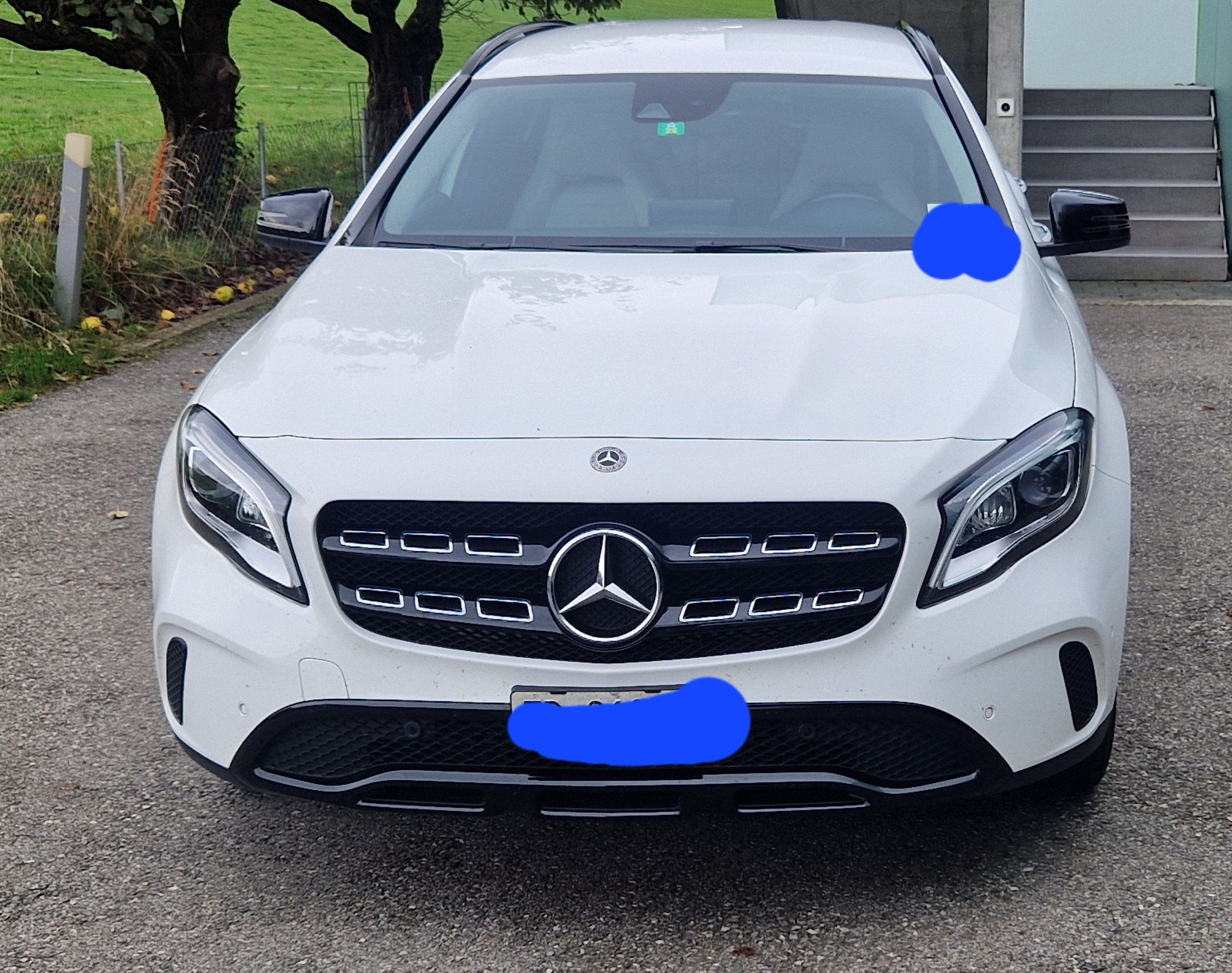 MERCEDES-BENZ GLA 200 Night Star 7G-DCT