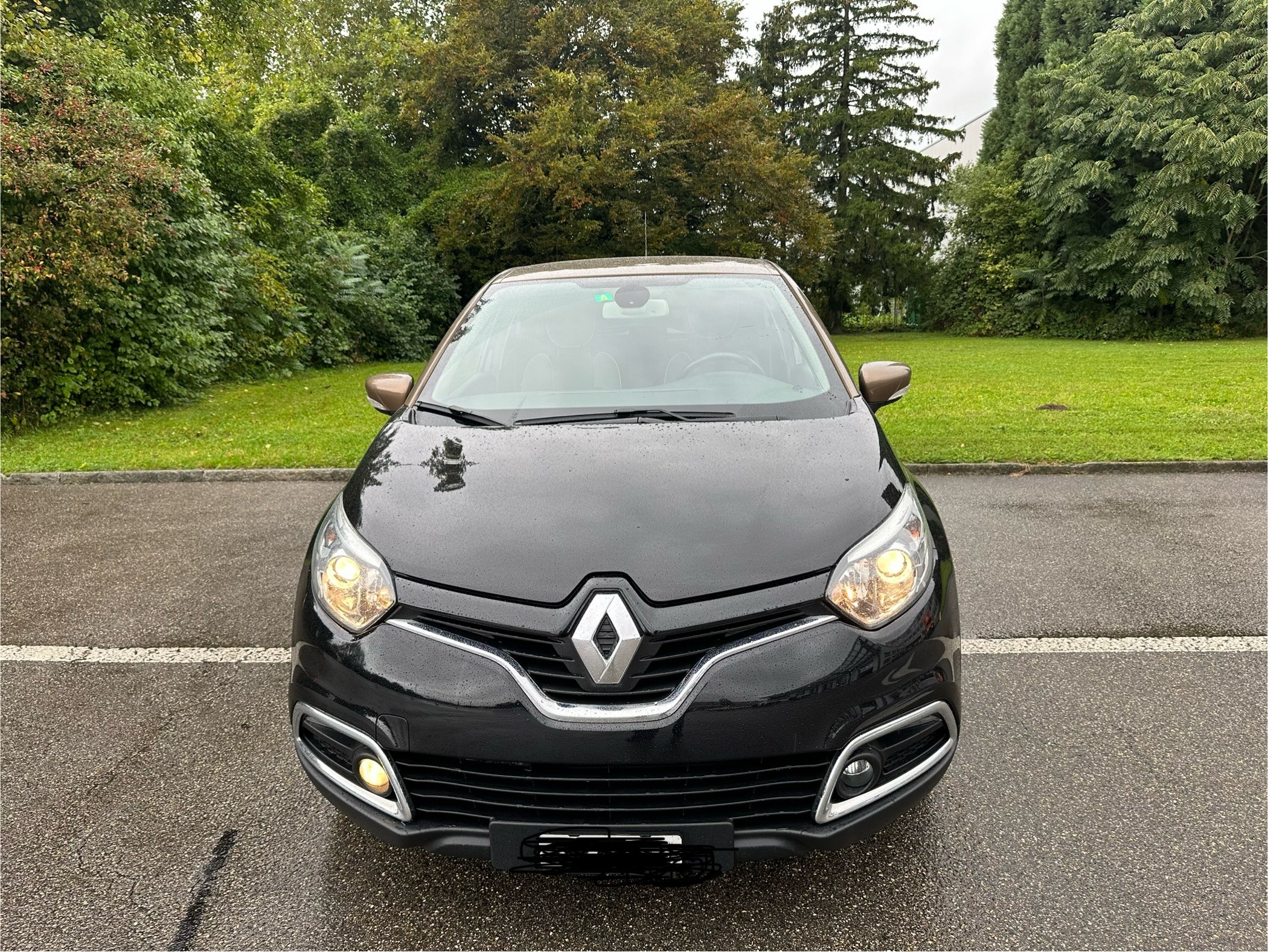 RENAULT Captur 1.2 T 16V Iconic EDC