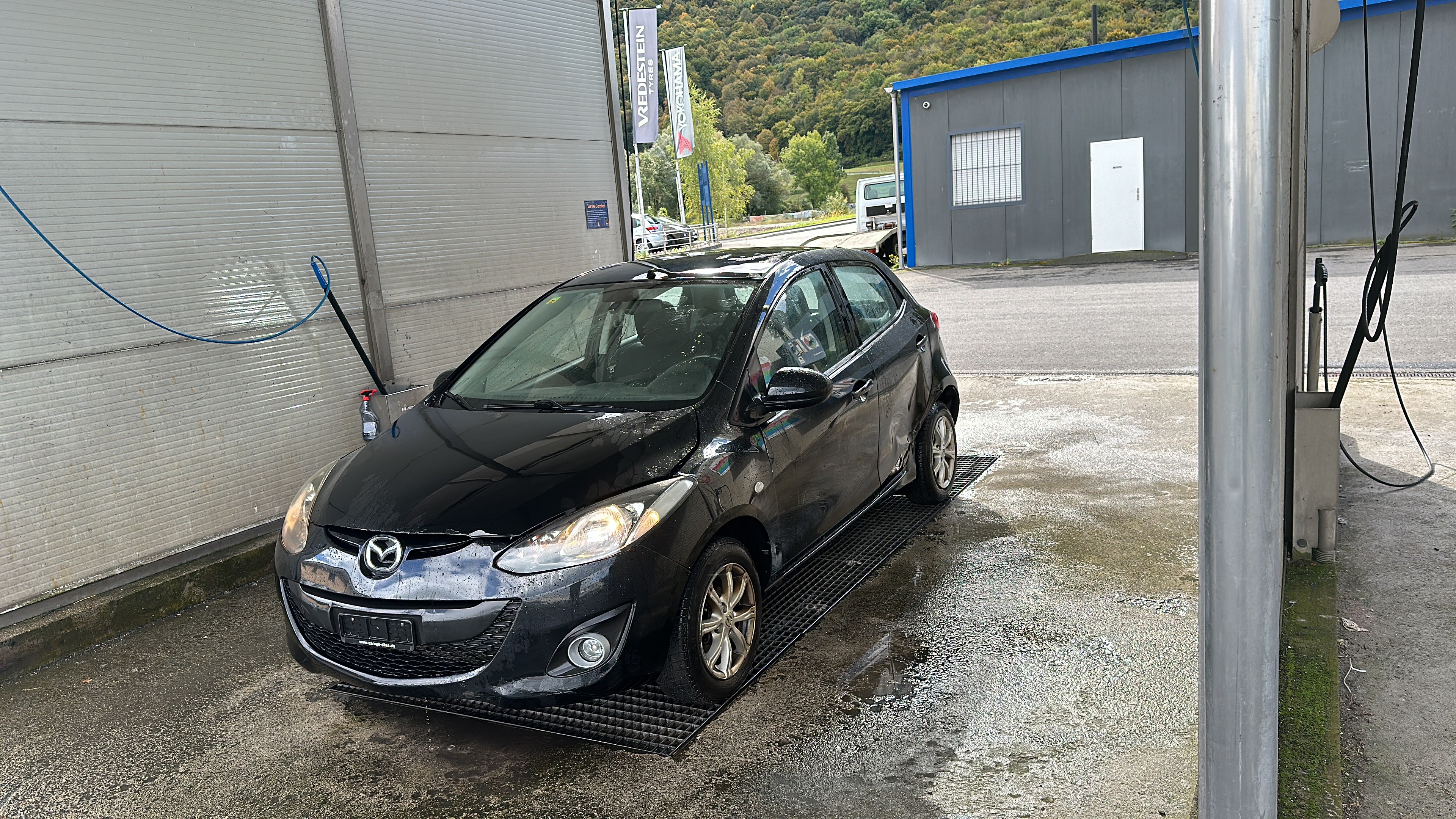 MAZDA 2 1.3i 16V Exclusive