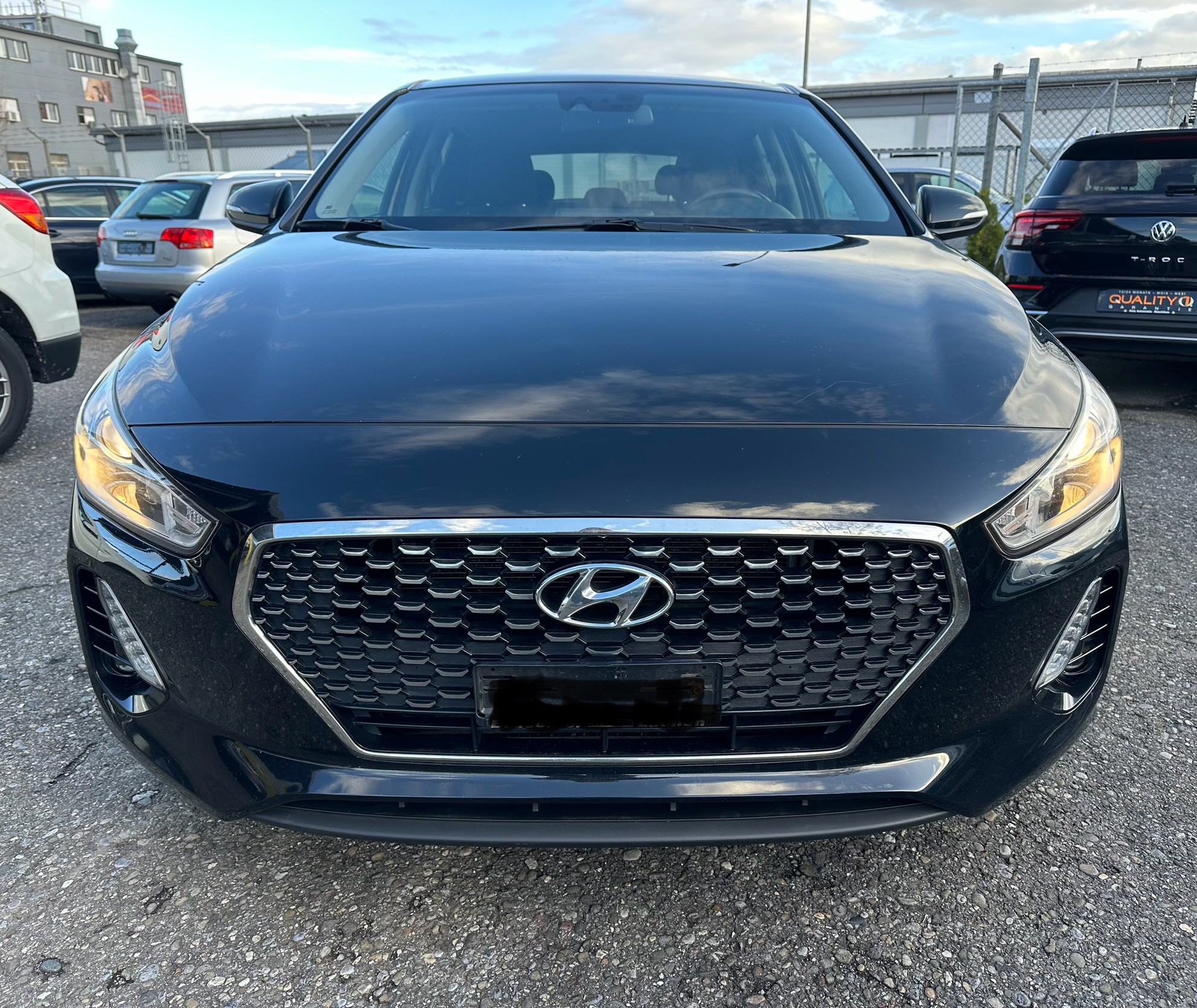 HYUNDAI i30 1.6 CRDi DCT