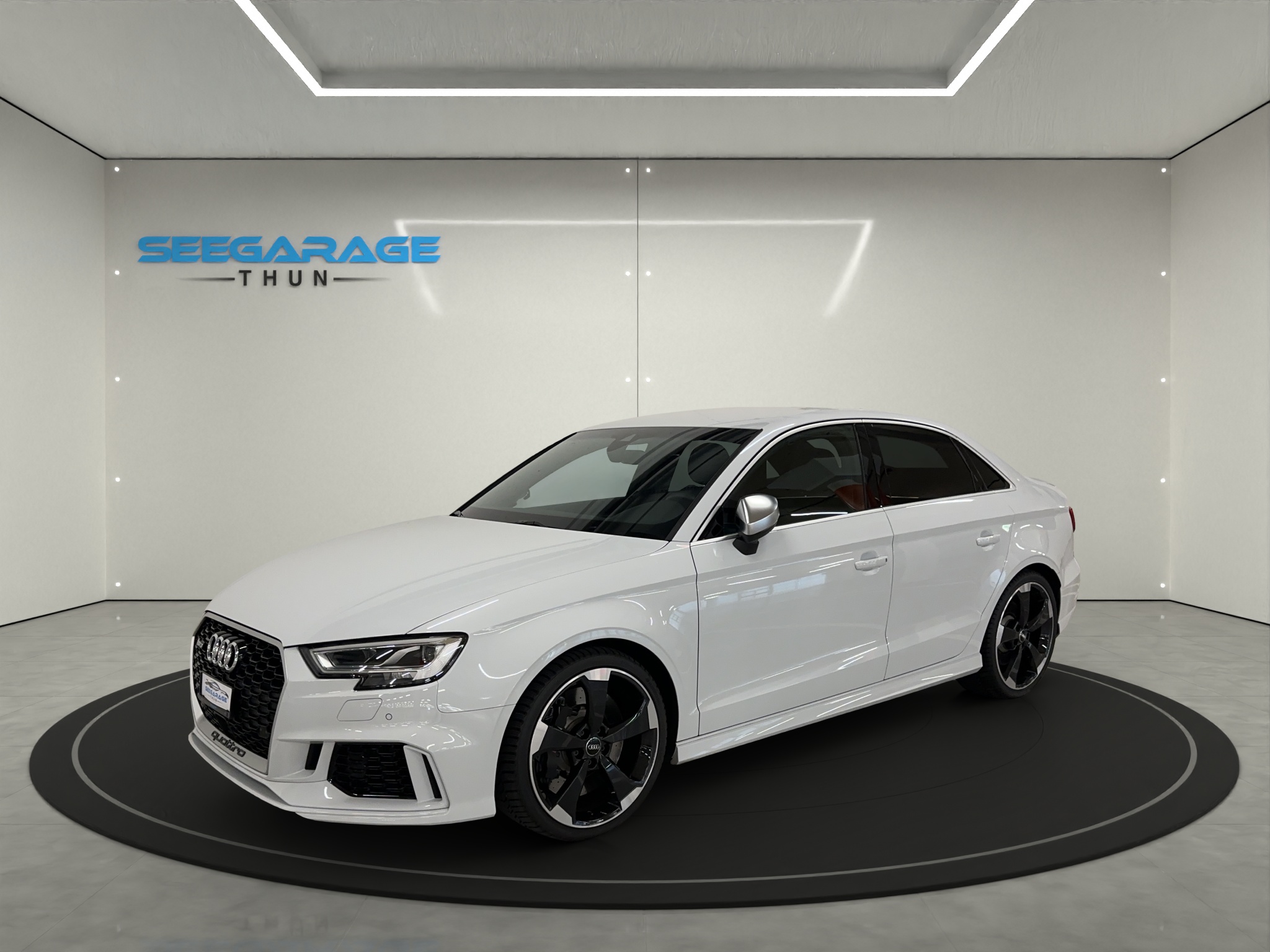 AUDI RS3 Limousine 2.5 TSI quattro S-tronic