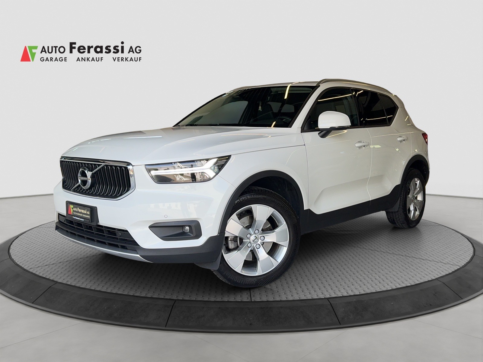 VOLVO XC40 D4 AWD Momentum Geartronic