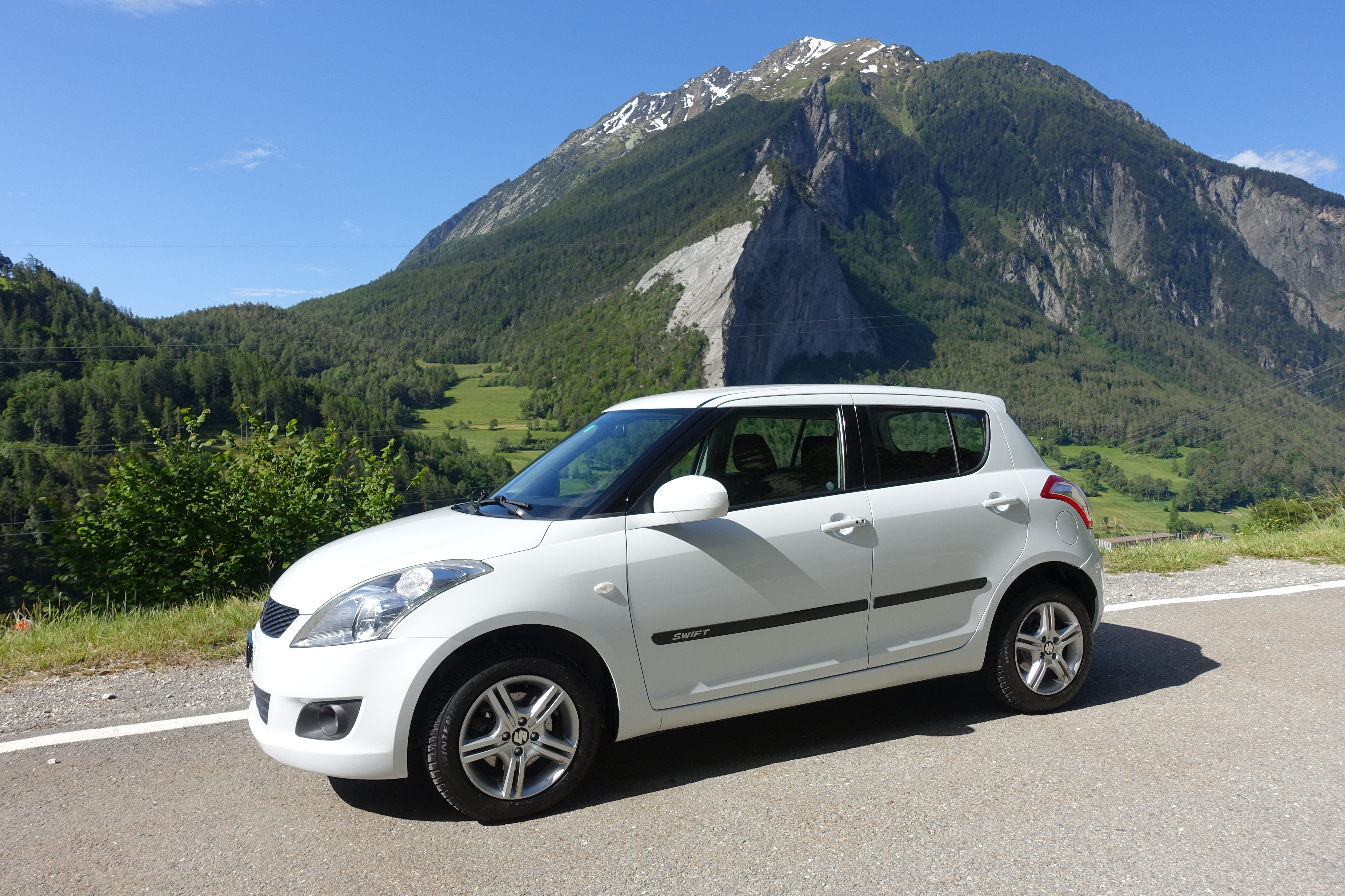 SUZUKI Swift 1.2i 16V GL Top 4x4