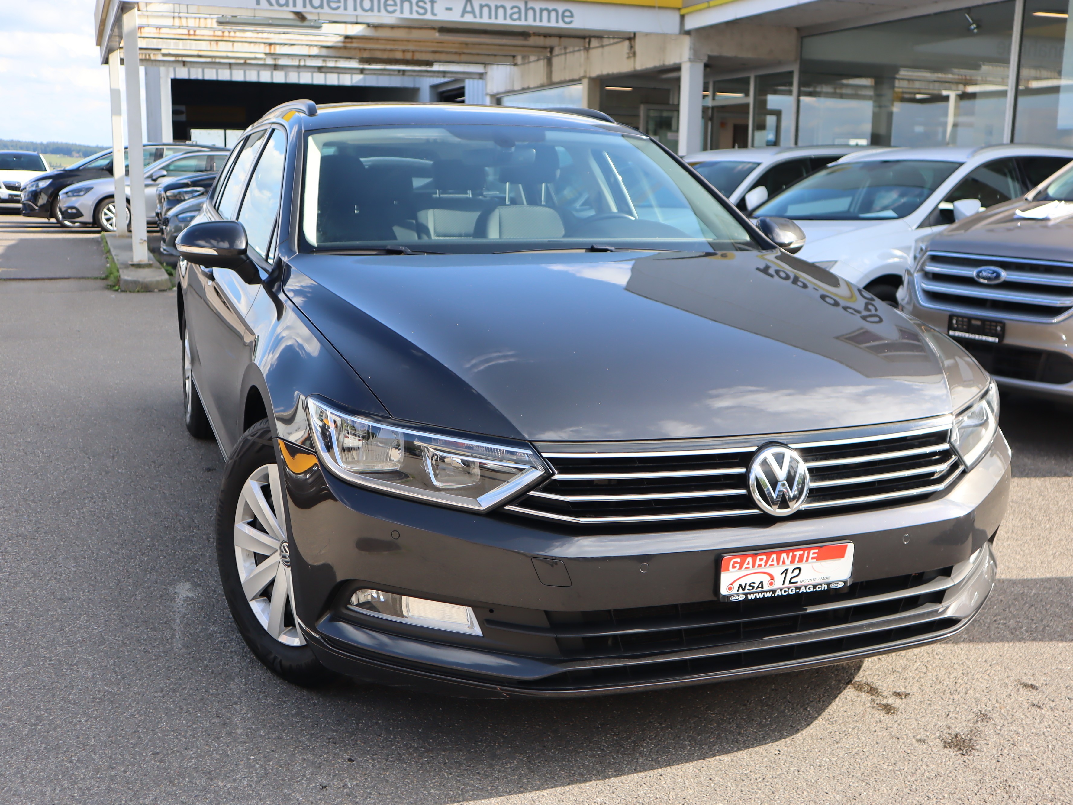 VW Passat Variant 2.0 TDI BMT Trendline DSG ** Gr-Navigation ** PDC ** Frisch ab MFK & Service **